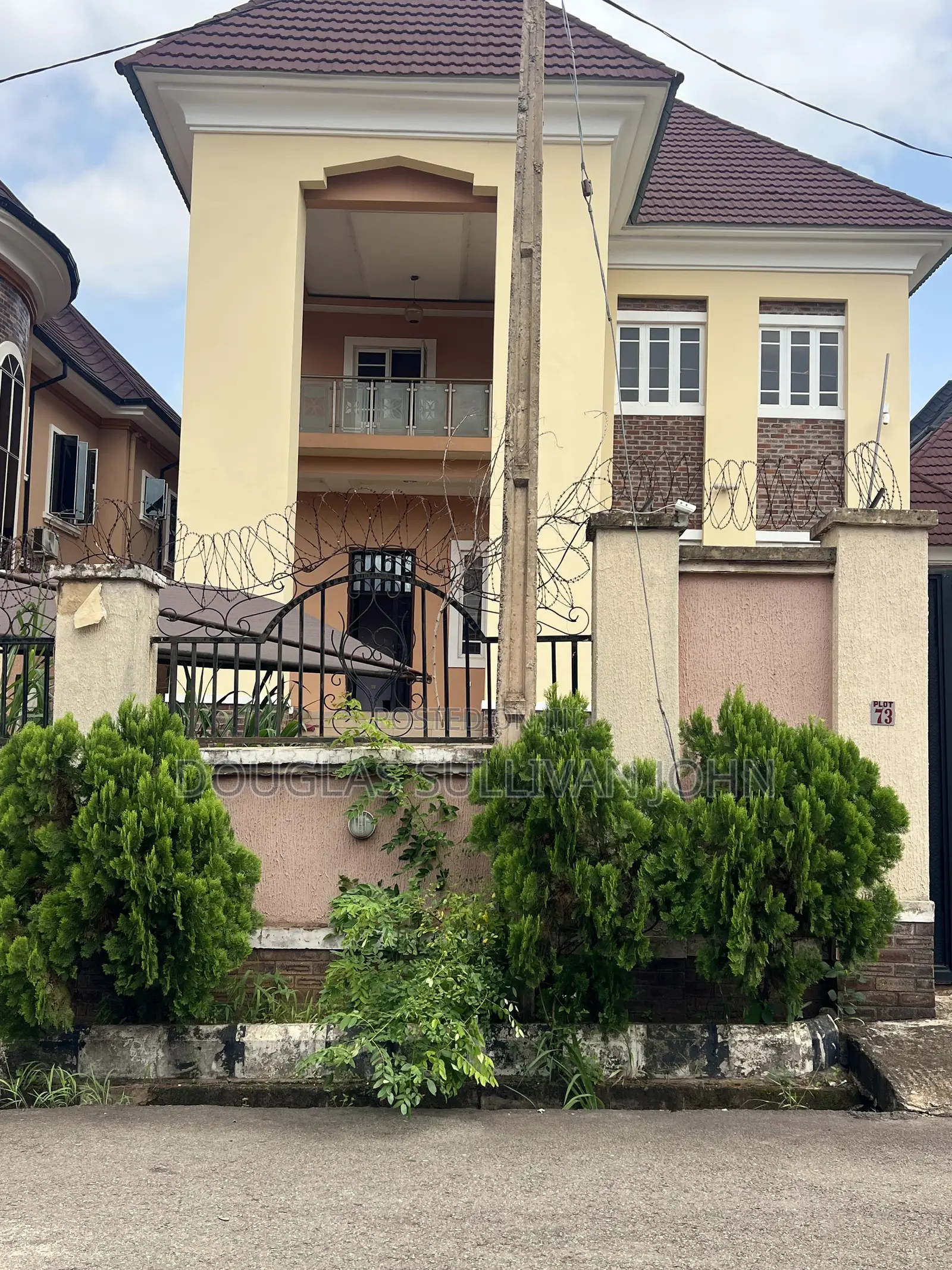 6bdrm Duplex in Hill Crest Estate, Enugu for sale