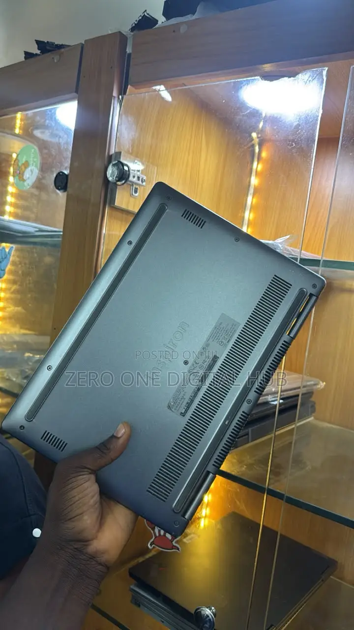 Laptop Dell Inspiron 13 7000 8GB Intel Core i5 SSD 256GB
