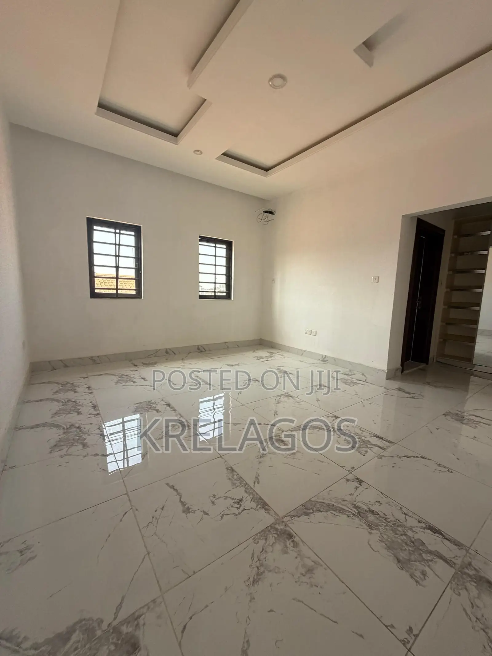 4bdrm Duplex in Sangotedo for sale