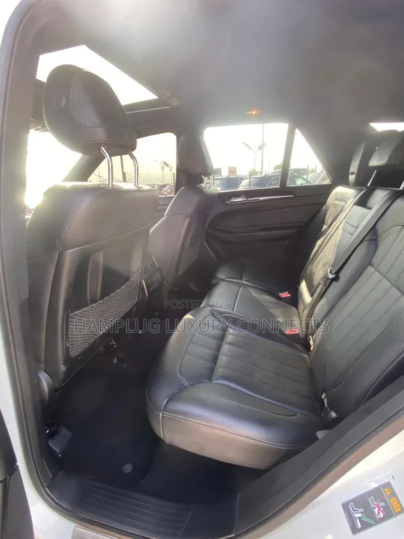 Mercedes-Benz GLE-Class 2018 White