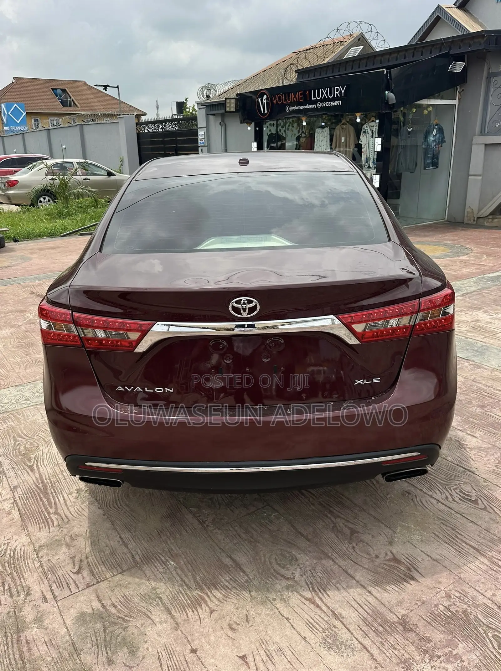 Toyota Avalon XLE FWDSedan (3.6L 6cyl 6A) 2016