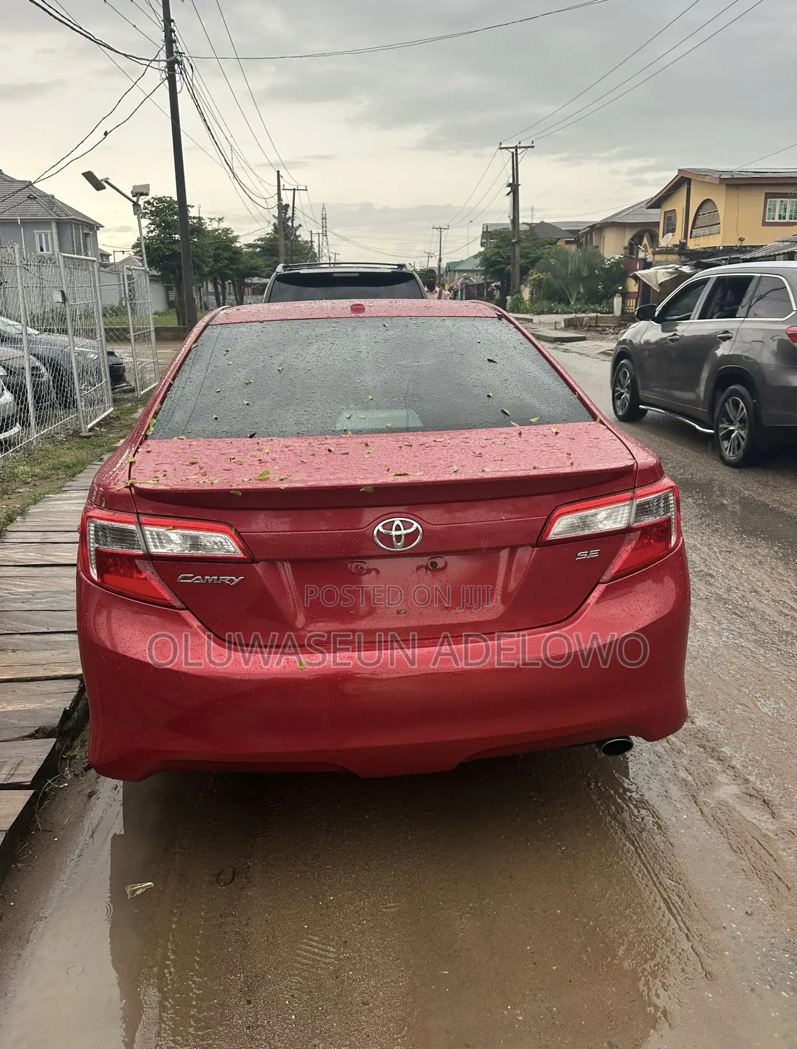 Toyota Camry SE 4dr Sedan (2.5L 4cyl 6A) 2012 Red