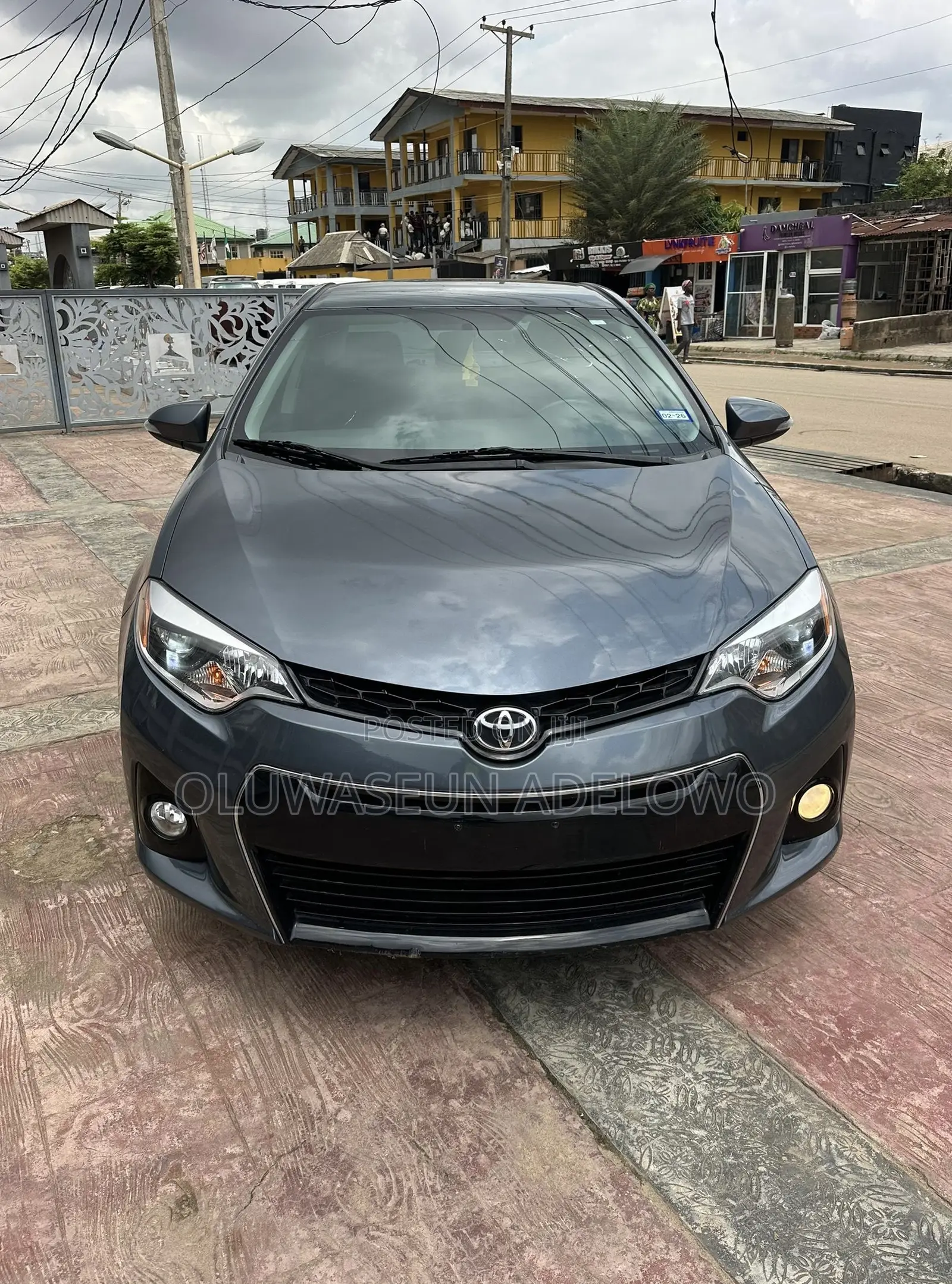Toyota Corolla S Plus 4dr Sedan (1.8L 4cyl 6M) 2014 Gray