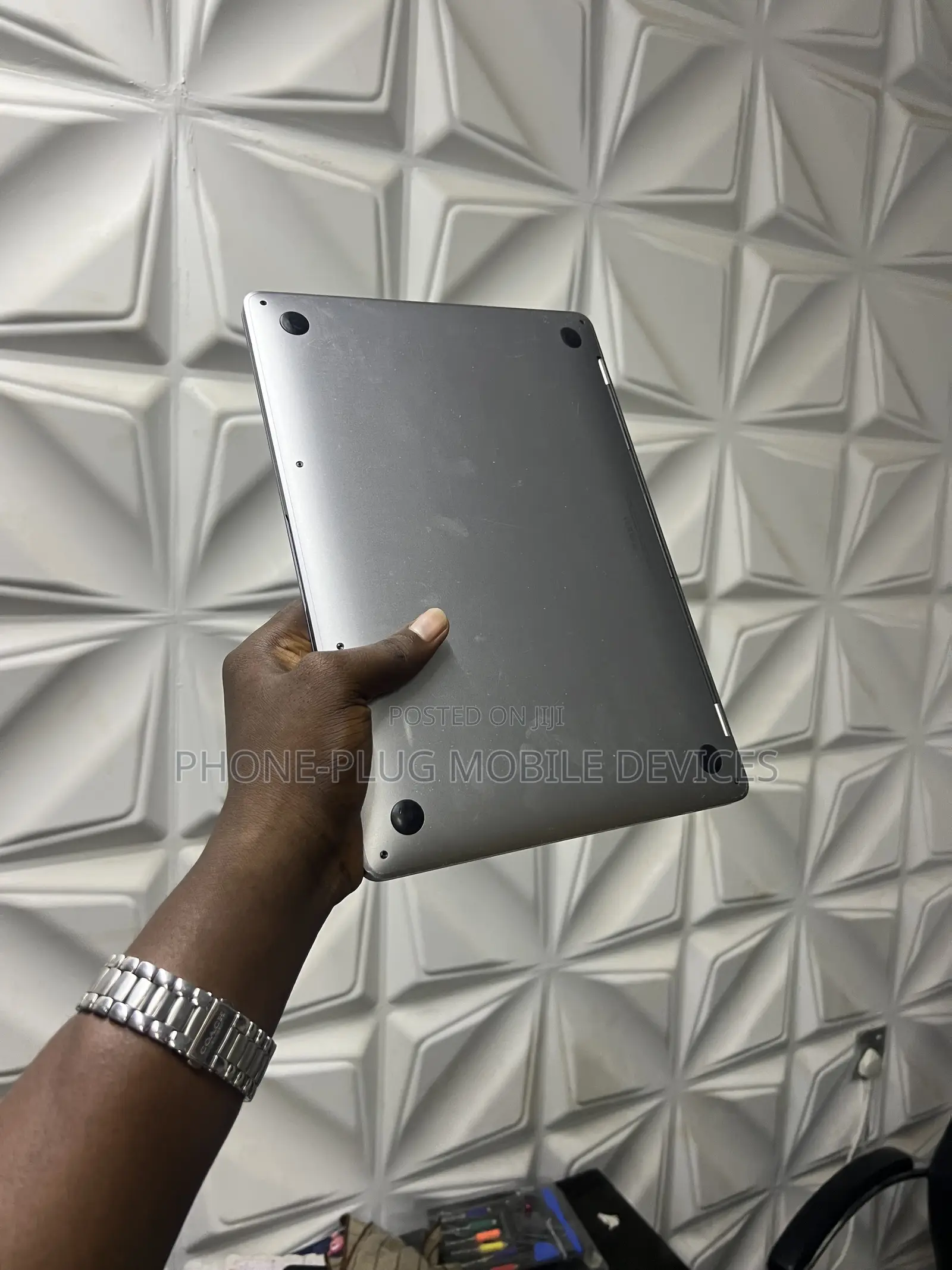 Laptop Apple MacBook Pro 2020 8GB Intel Core i5 SSD 256GB