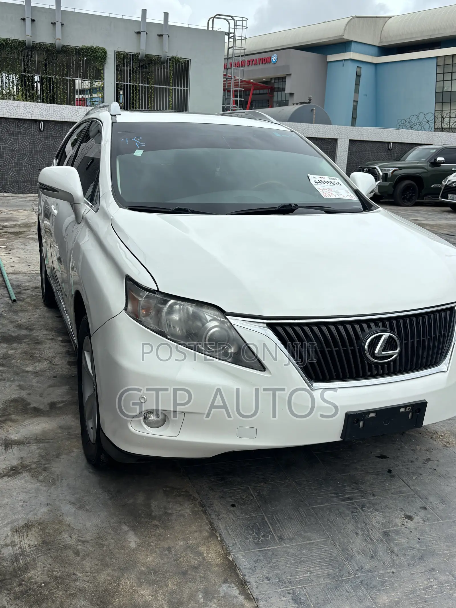Lexus RX 350 AWD 2012 White