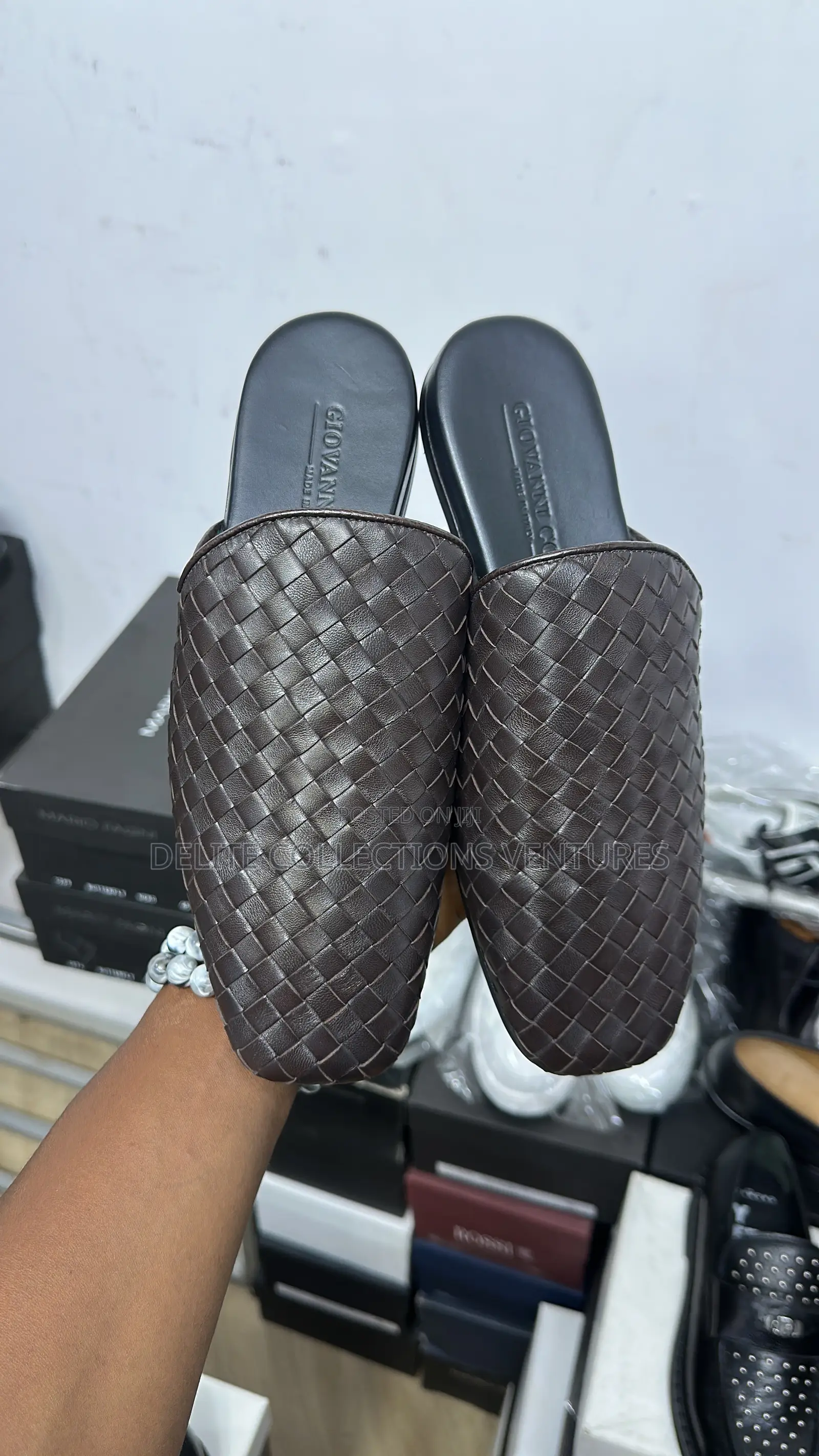 Pure Authentic Italian Giovanni Conti Half Shoes