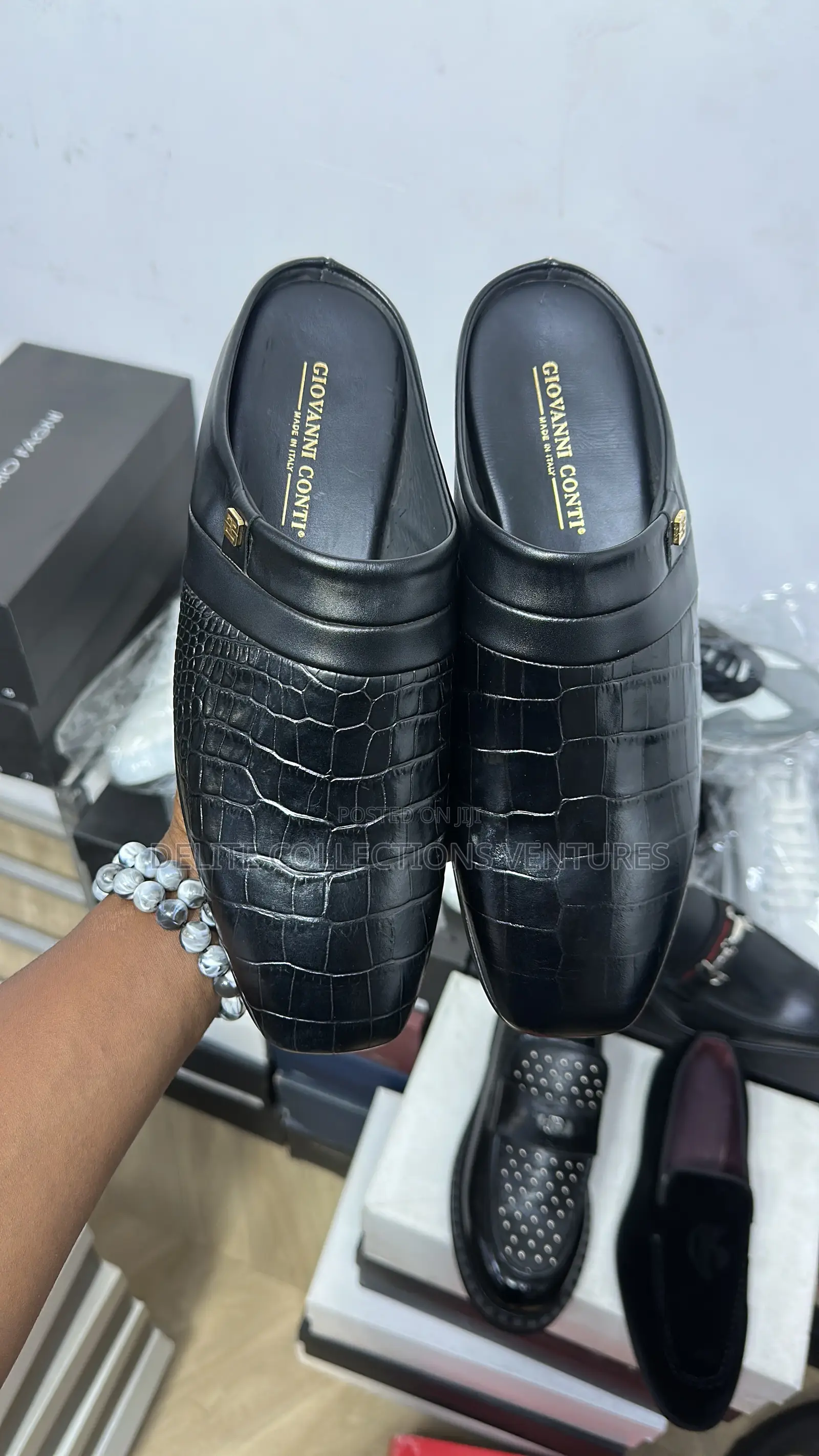 Pure Authentic Italian Giovanni Conti Half Shoes