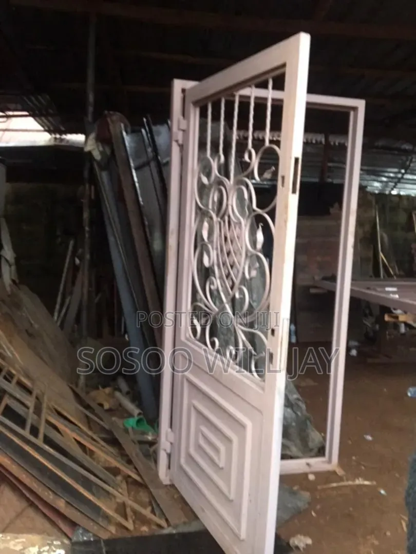 Half Covered Glass Door