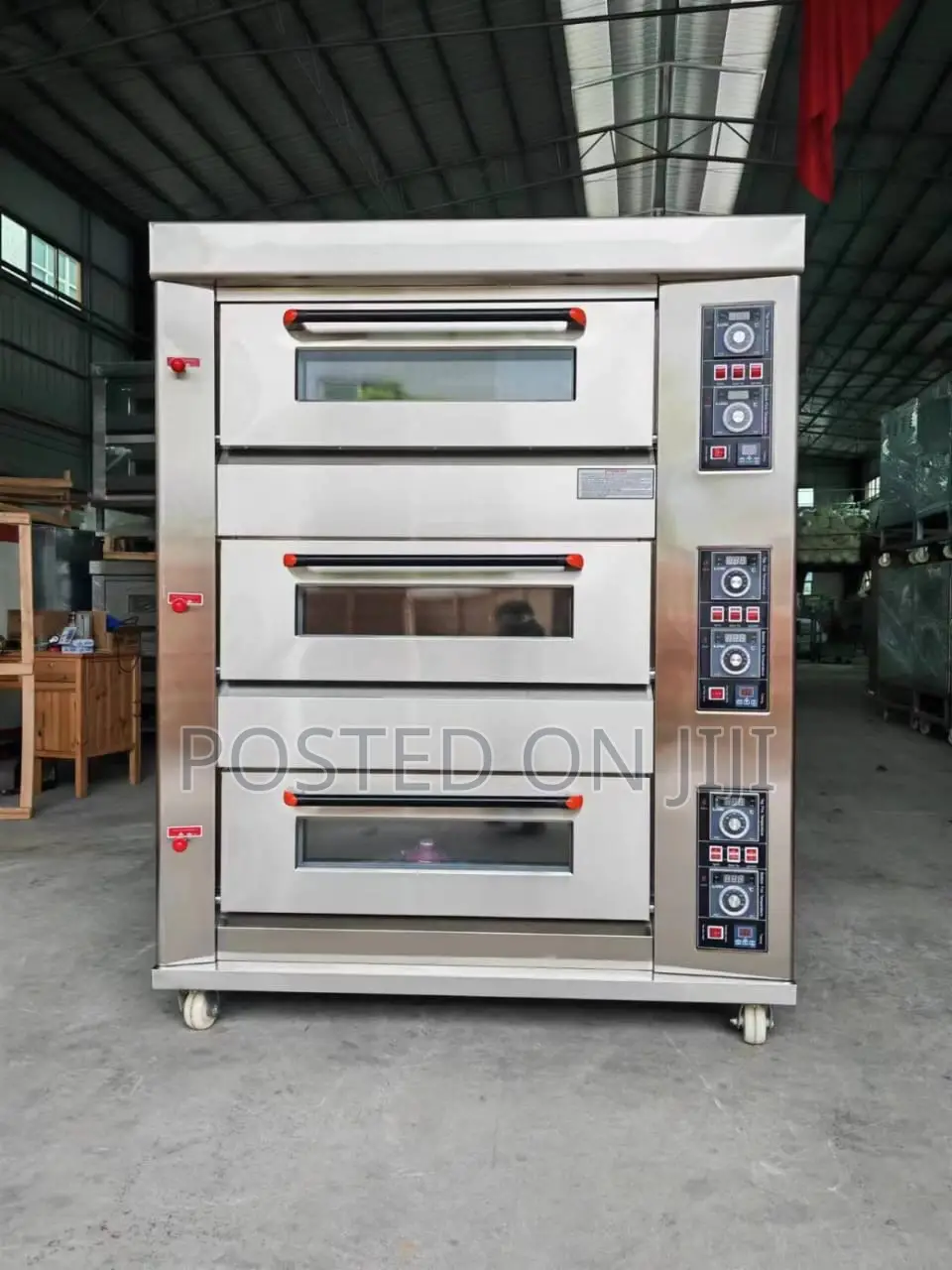 Commercial 6-Tray Gas Oven