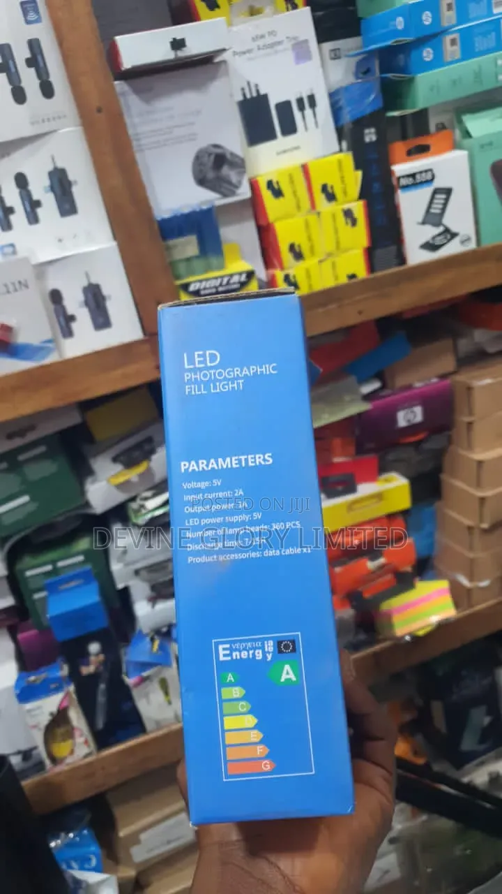 Ym-A168 8-Inch Led Photography Fill Light Adjustable 15w