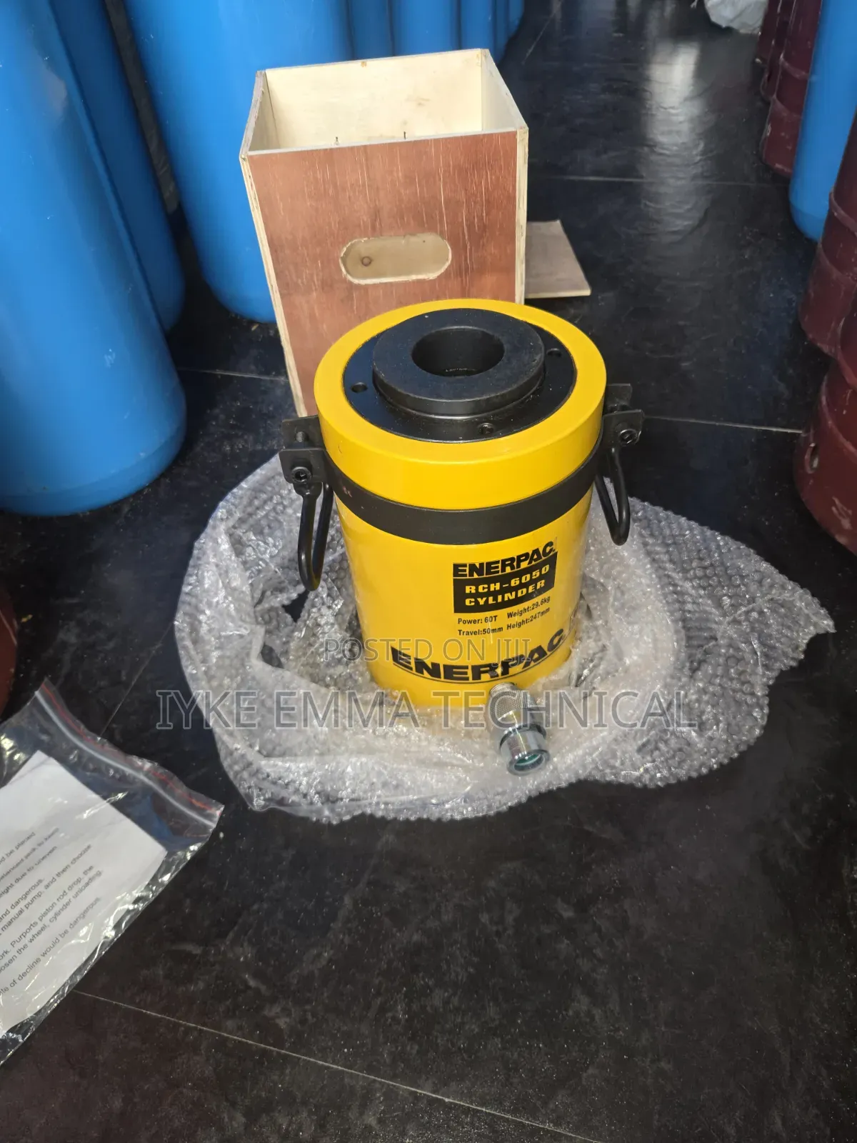 Enerpac RCH-6050 Hydraulic Hollow Hole Cylinder Jack Plunger 60 Ton