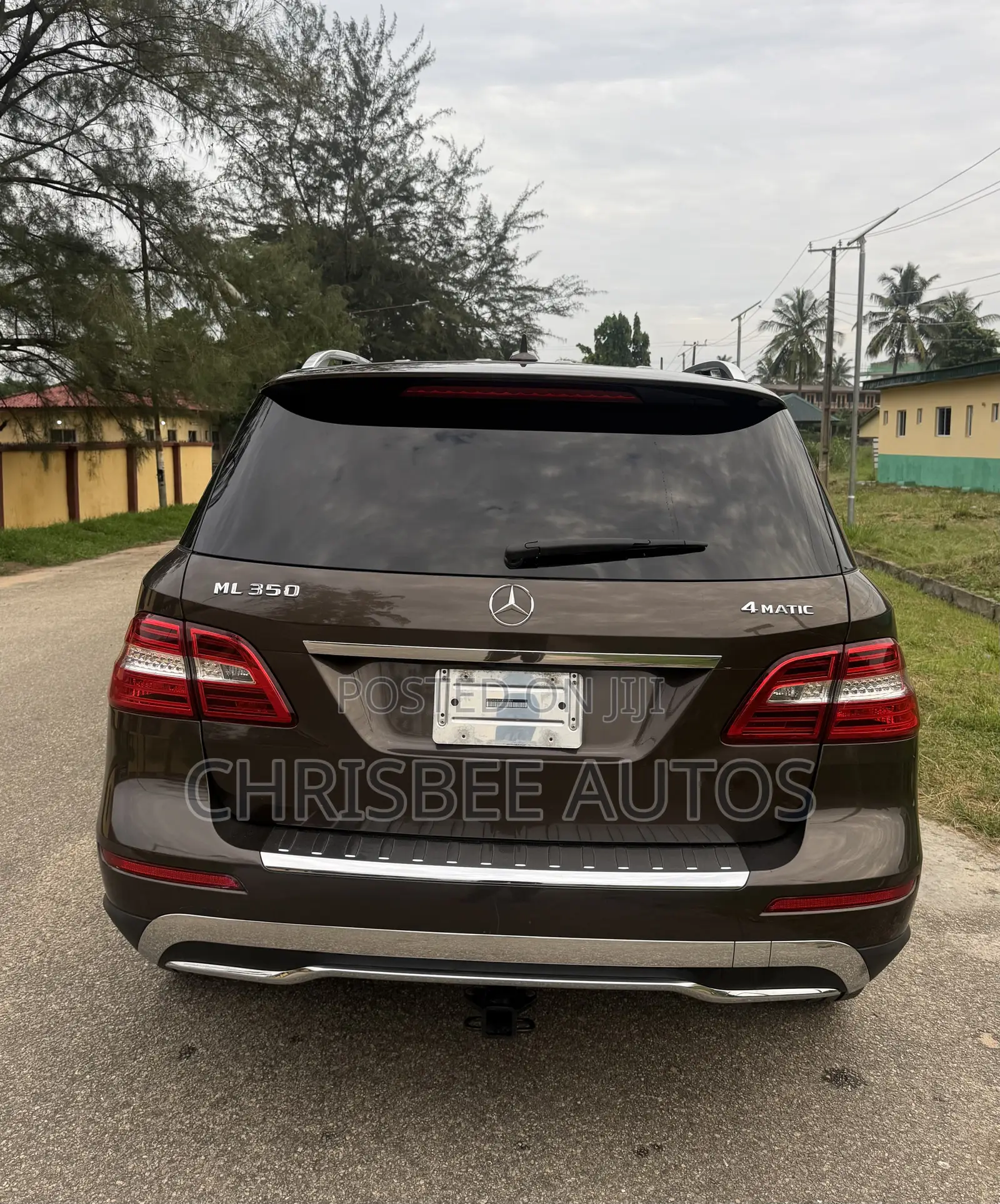 Mercedes-Benz M Class ML350 4MATIC 4dr SUV AWD (3.5L 6cyl 7A) 2014