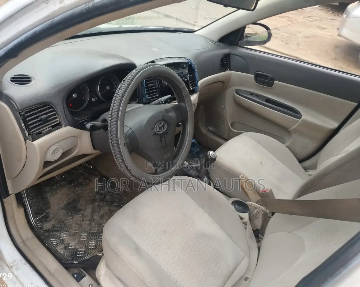 Hyundai Accent 1.3 GLS 2007 Silver