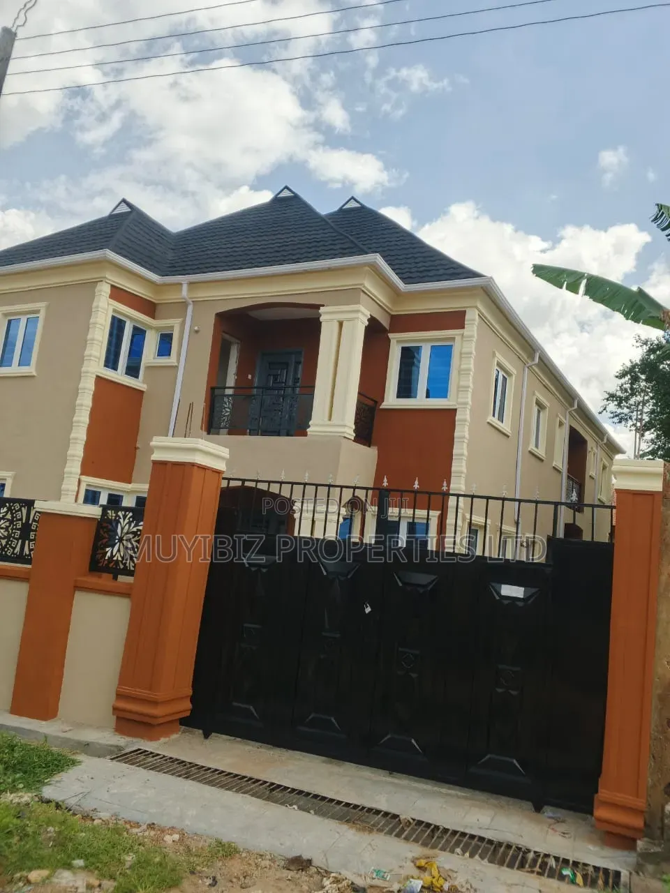 2bdrm Apartment in Akilapa Estate, Jericho for rent