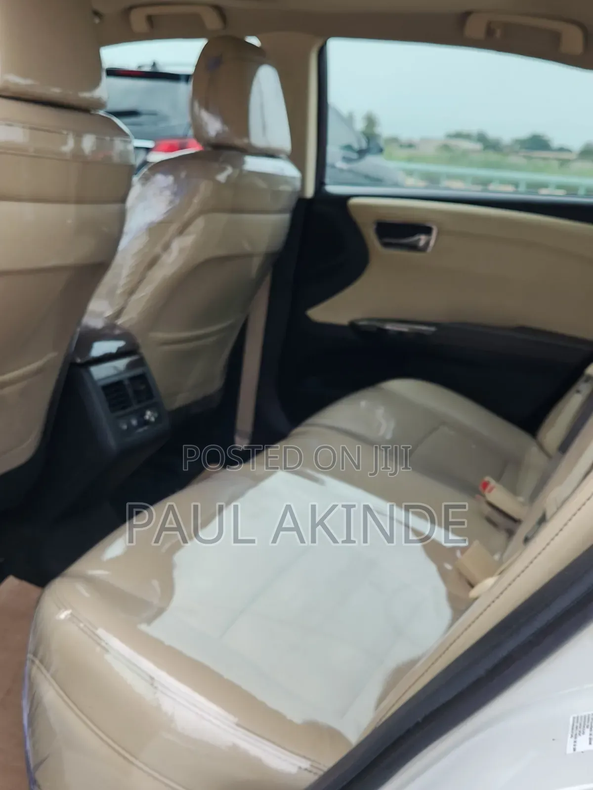 Toyota Avalon Limited Sedan FWD (3.5L 6cyl 6A) 2013 White
