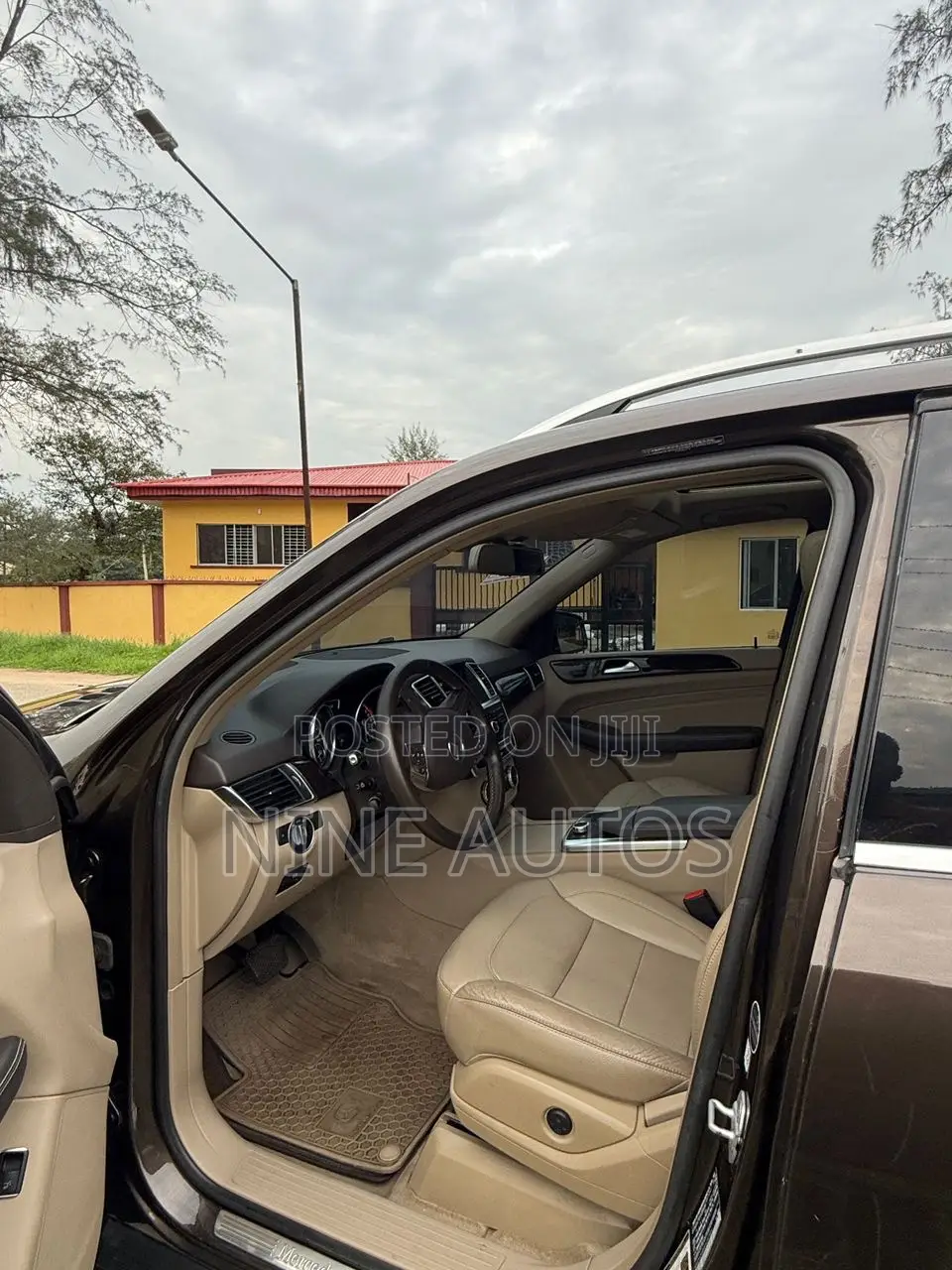 Mercedes-Benz M Class ML350 4MATIC 4dr SUV AWD (3.5L 6cyl 7A) 2014