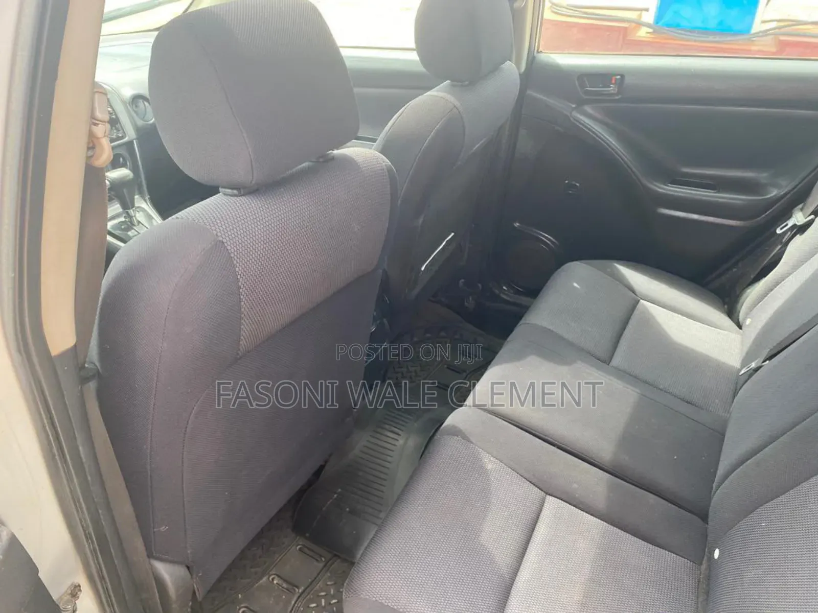 Pontiac Vibe AWD 2006 Silver