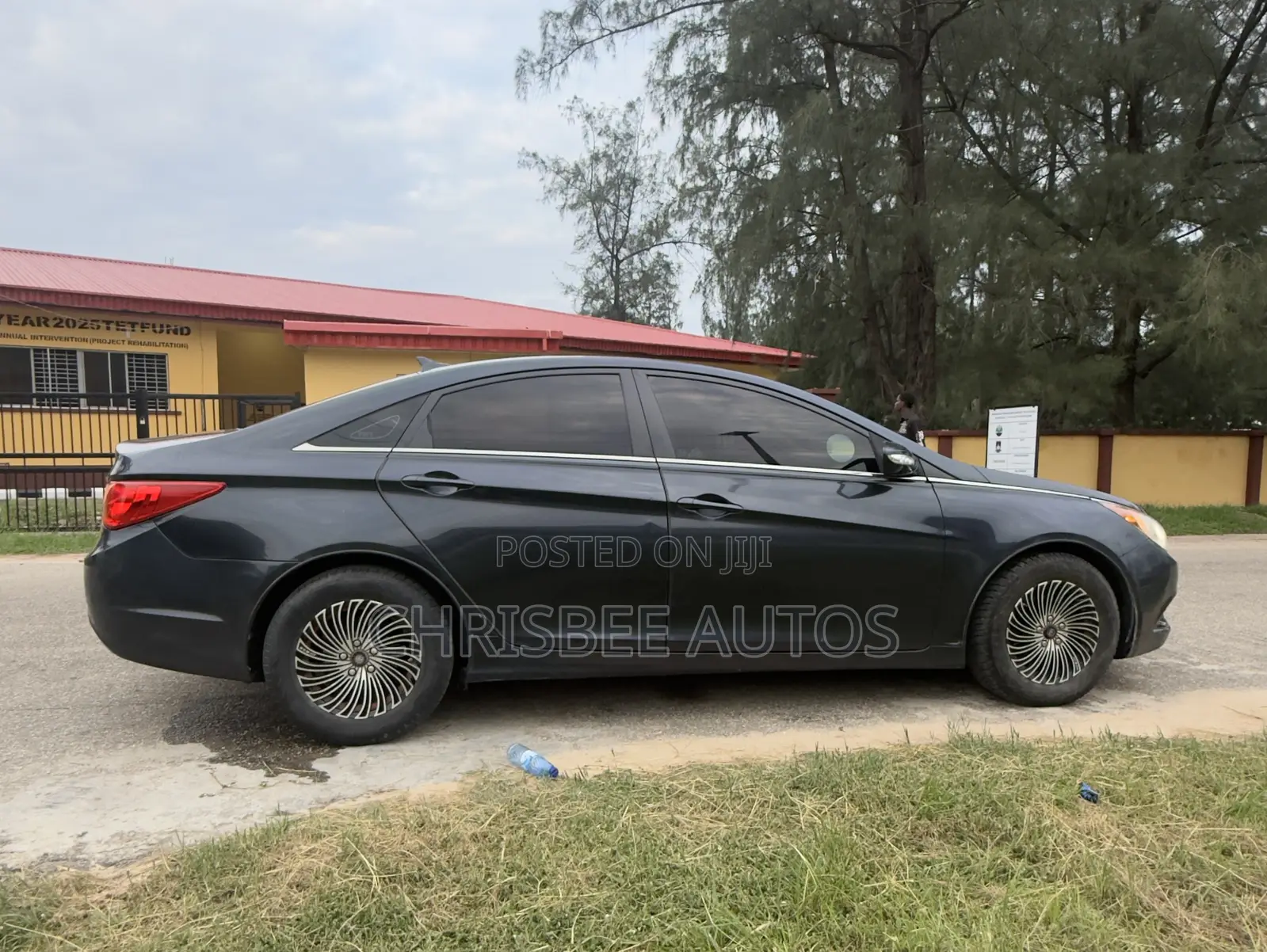 Hyundai Sonata GLS Sedan FWD (2.4L 4cyl 6A) 2012 Blue