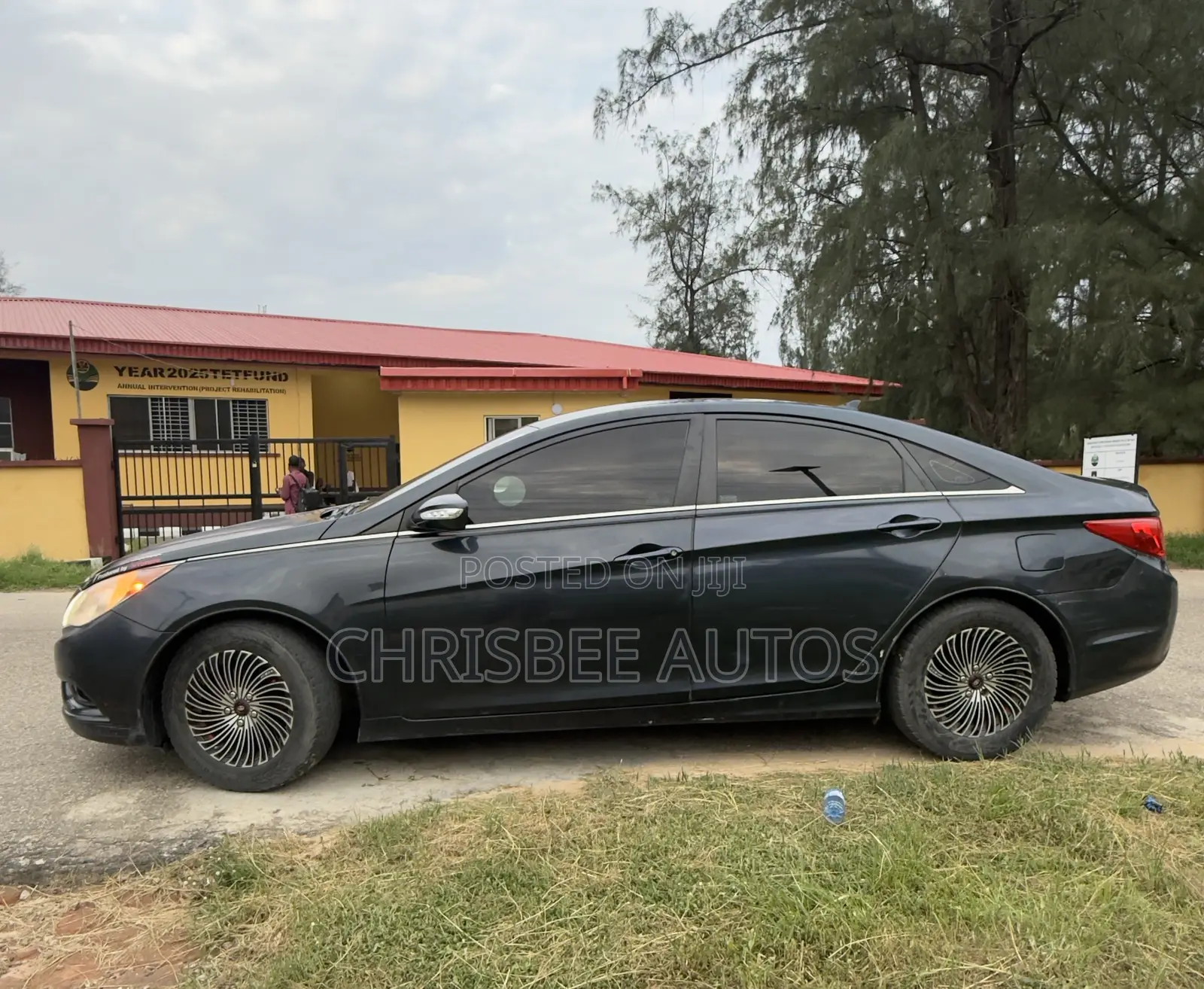 Hyundai Sonata GLS Sedan FWD (2.4L 4cyl 6A) 2012 Blue