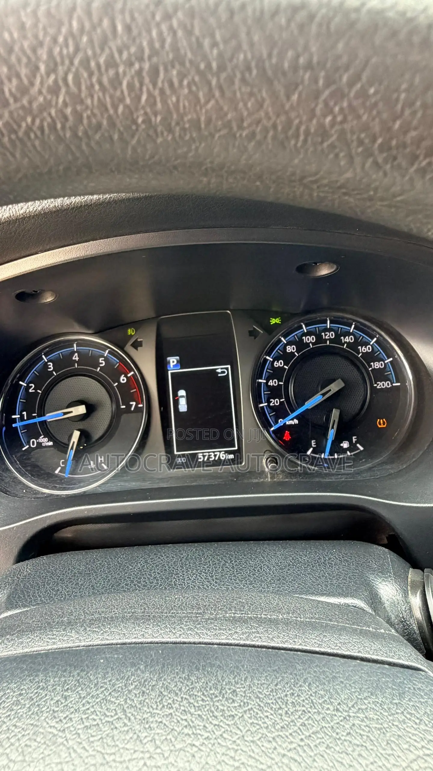 Toyota Hilux 2021 Black