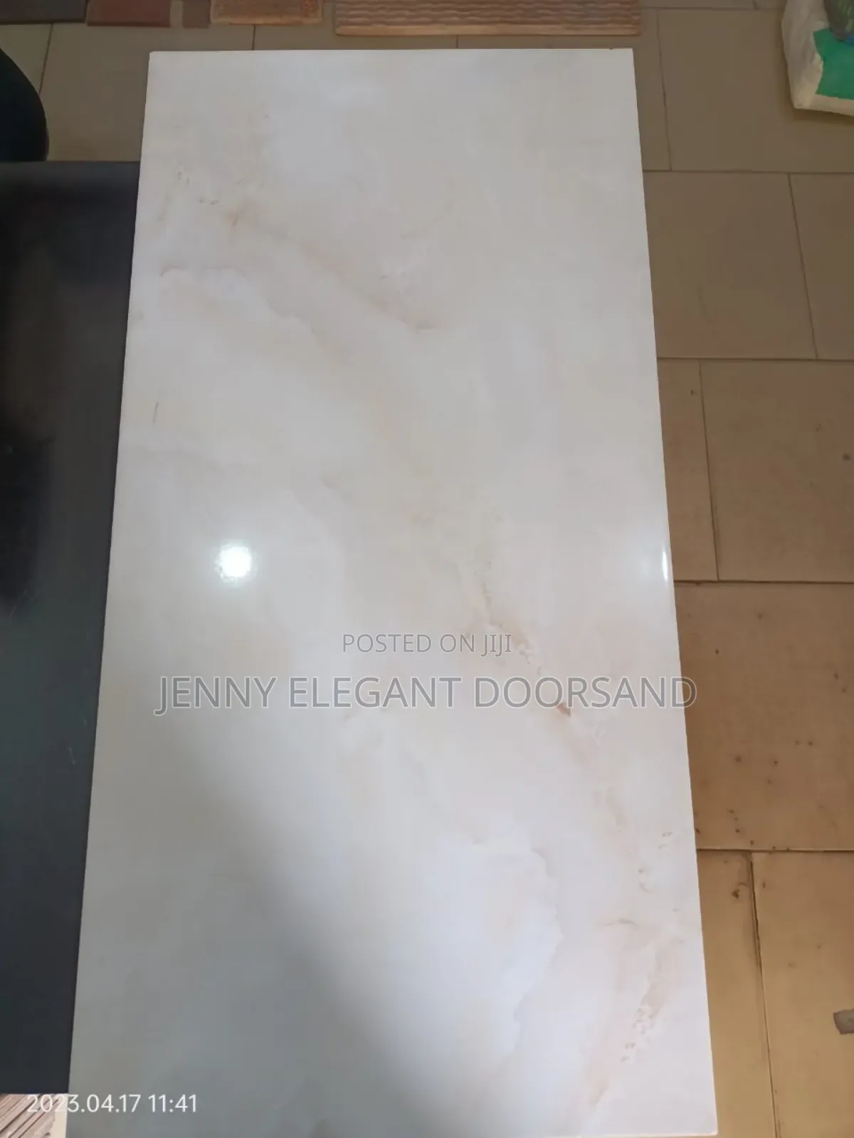 Vrony Wall Tiles