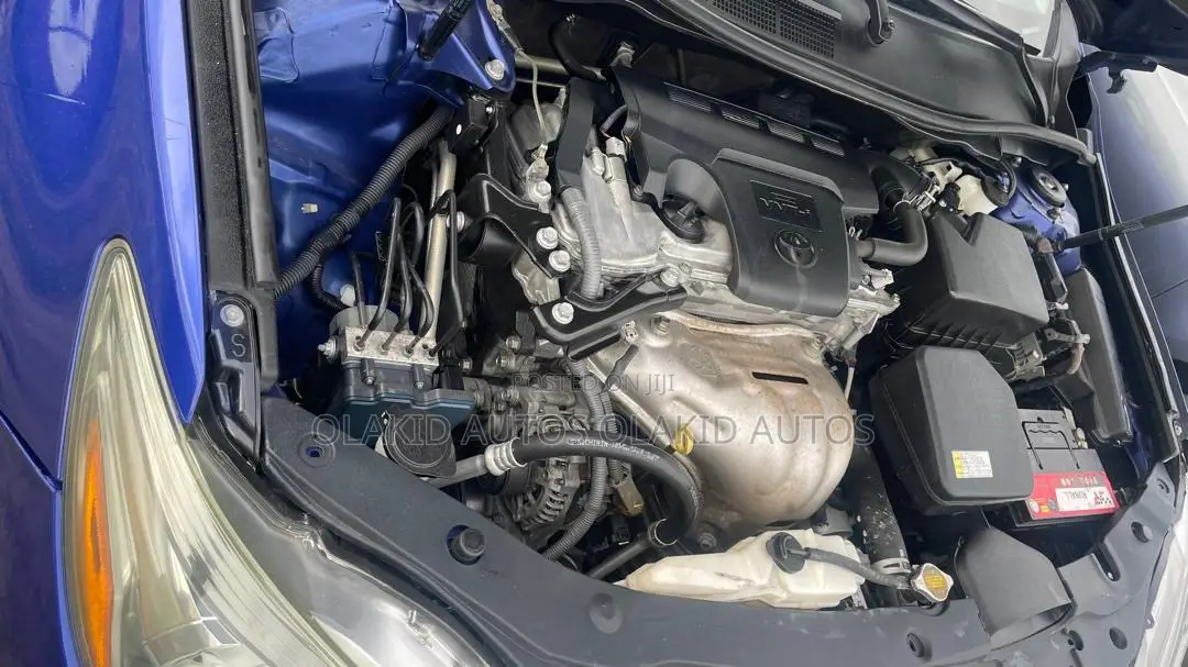 Toyota Camry SE 4dr Sedan (2.5L 4cyl 6A) 2017 Blue