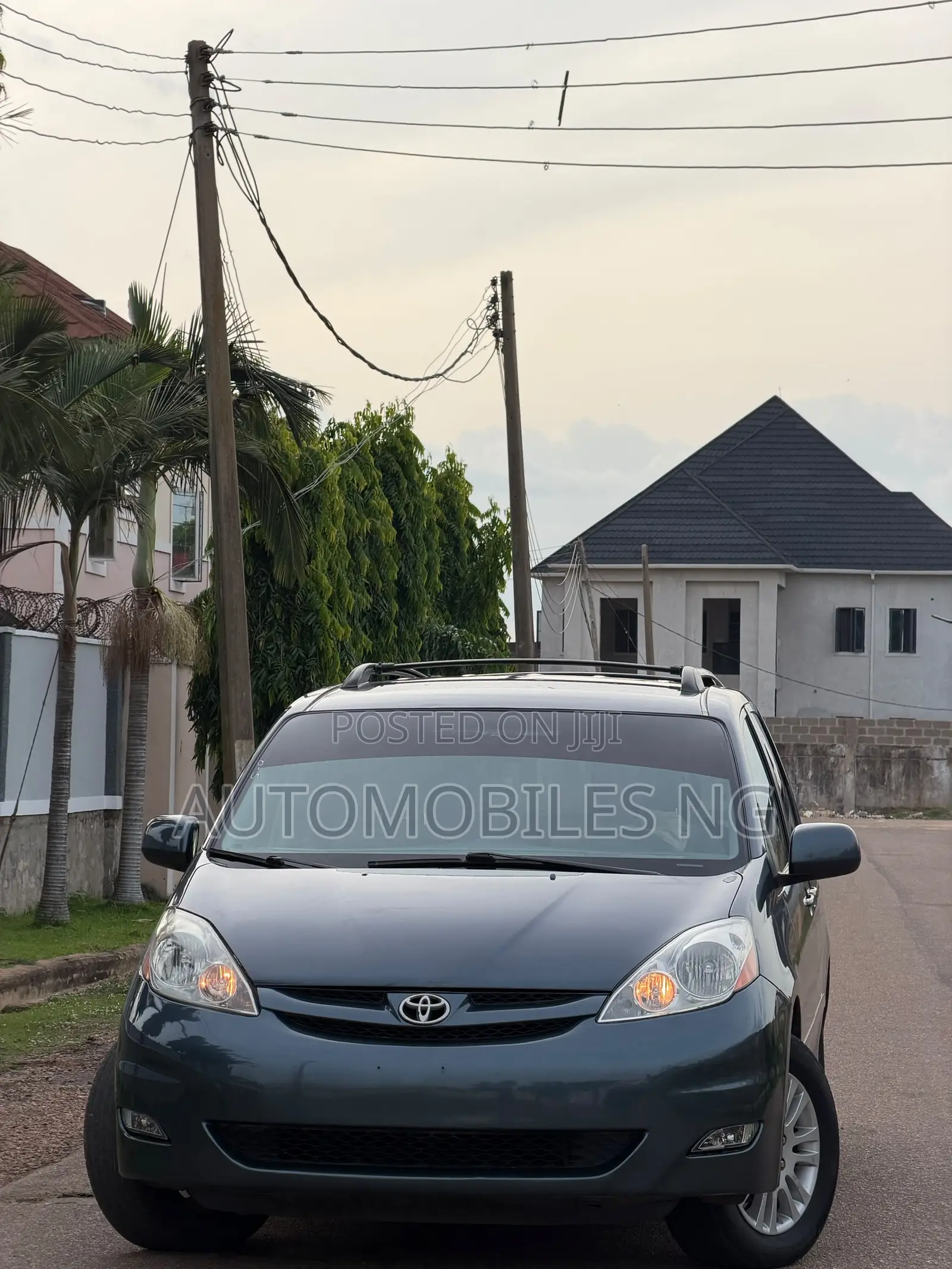 Toyota Sienna LE AWD 2006 Gray
