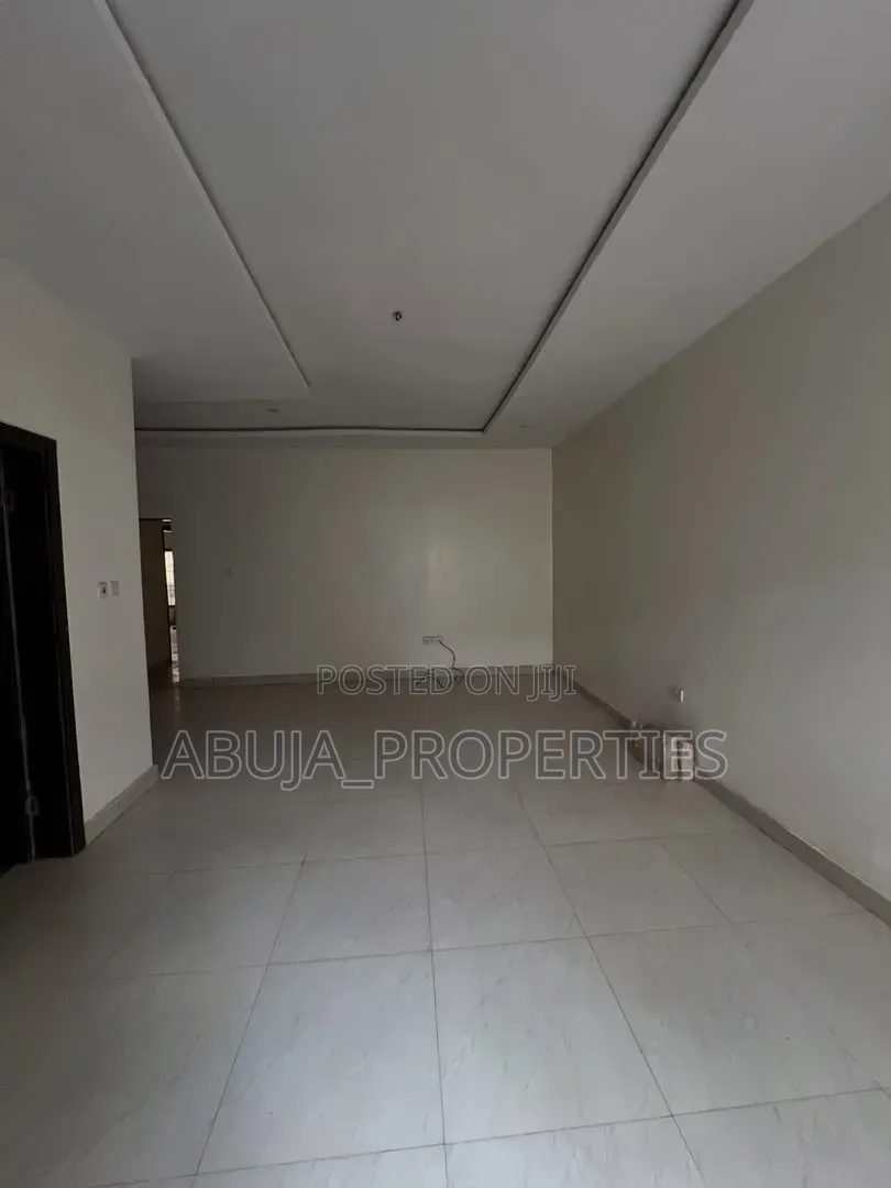 4bdrm Duplex in Kaura for rent