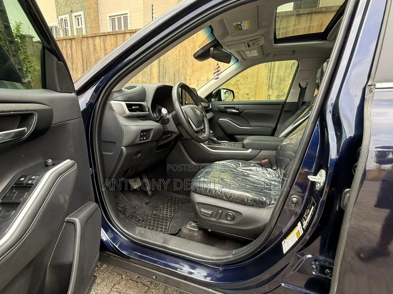 Toyota Highlander XLE AWD 2024 Blue