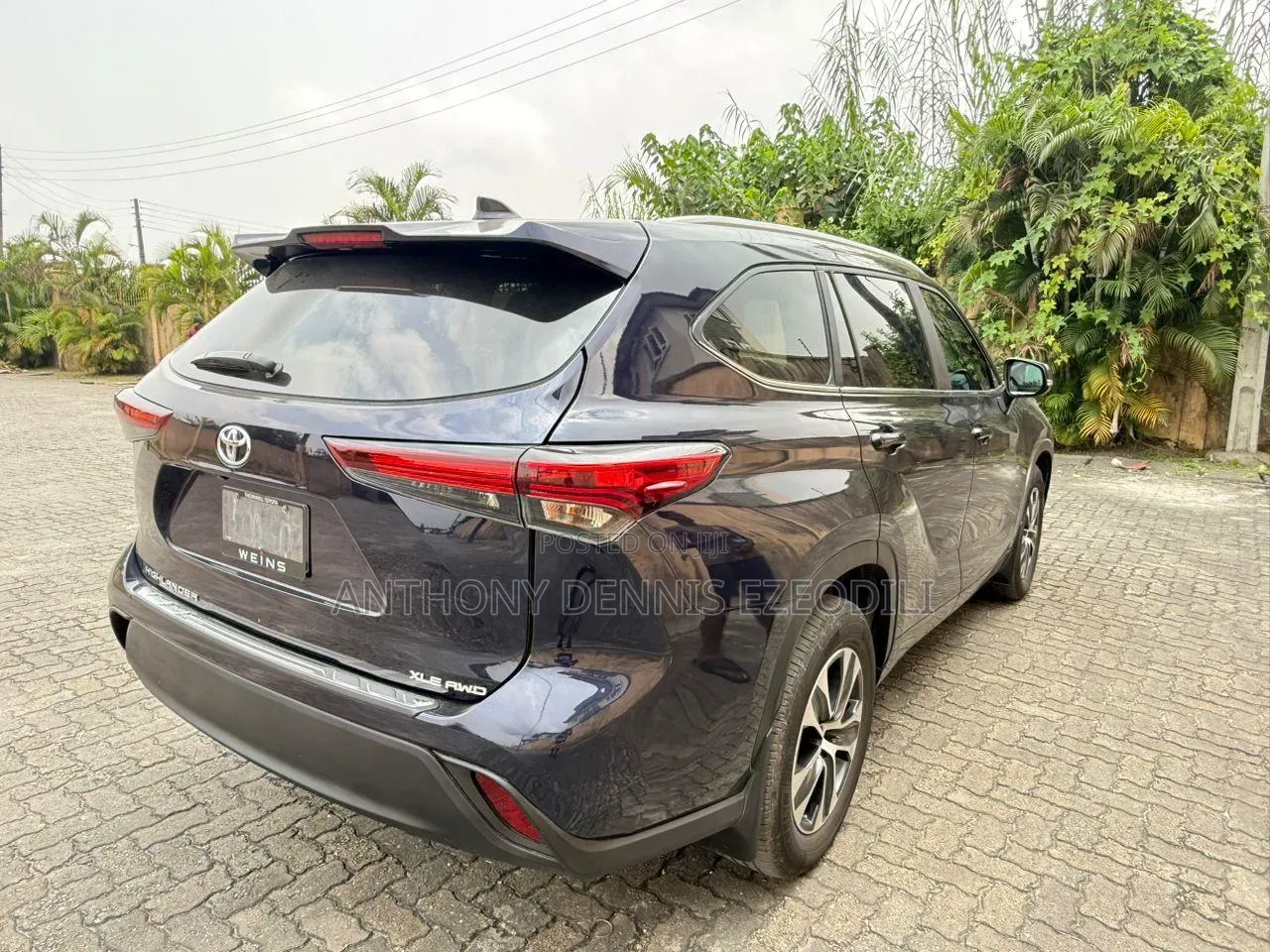Toyota Highlander XLE AWD 2024 Blue