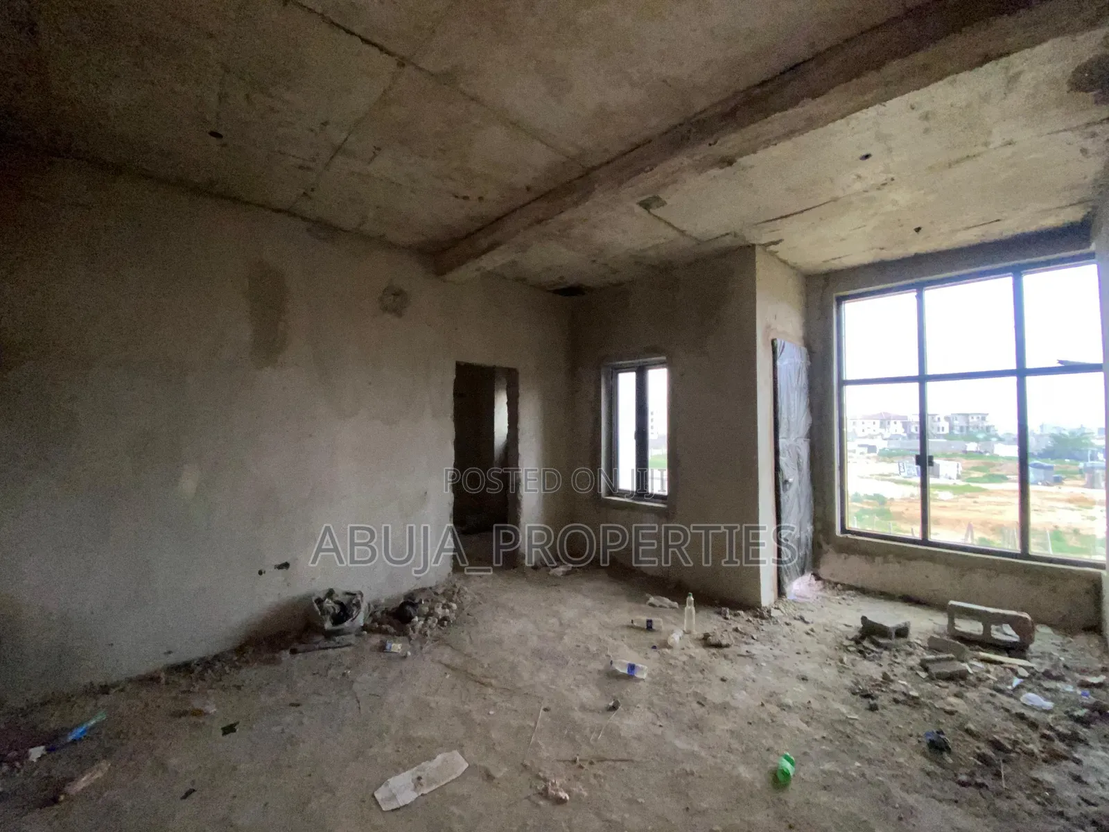 4bdrm Duplex in Jahi for sale