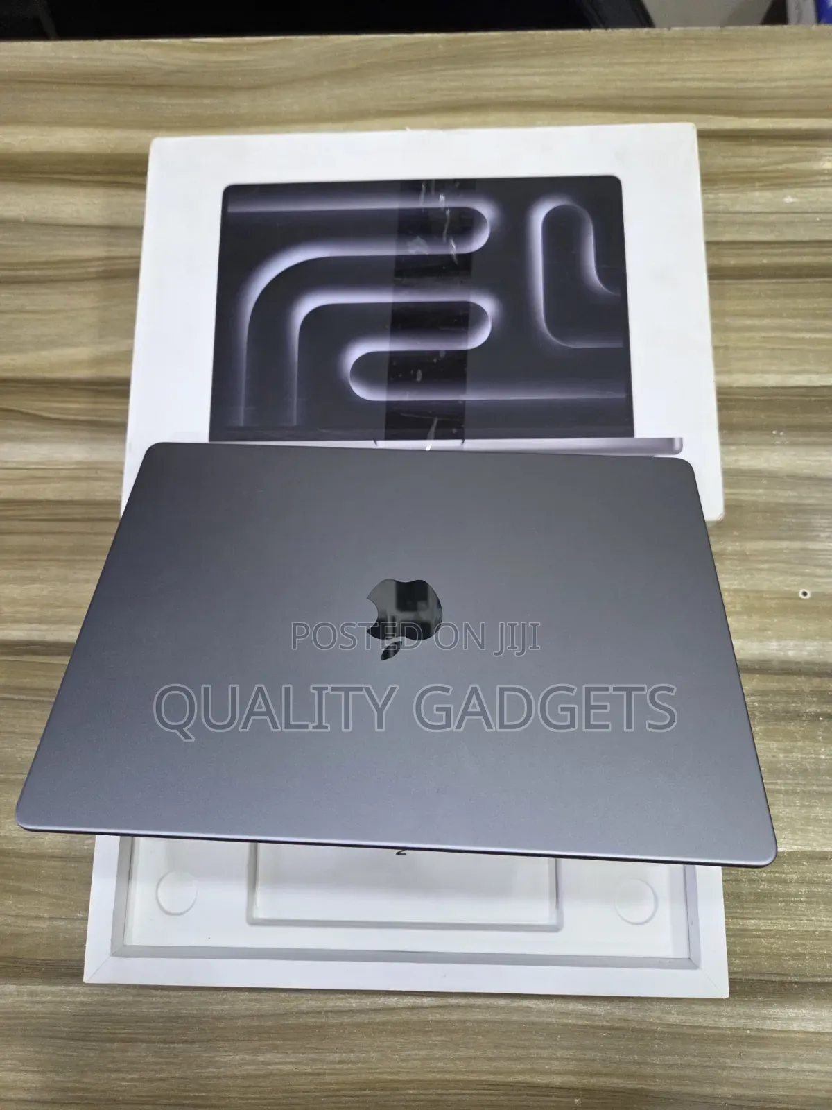 Laptop Apple MacBook Pro 2023 M3 8GB Apple M3 SSD 512GB