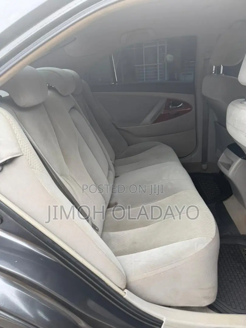 Toyota Camry 2008 Gray
