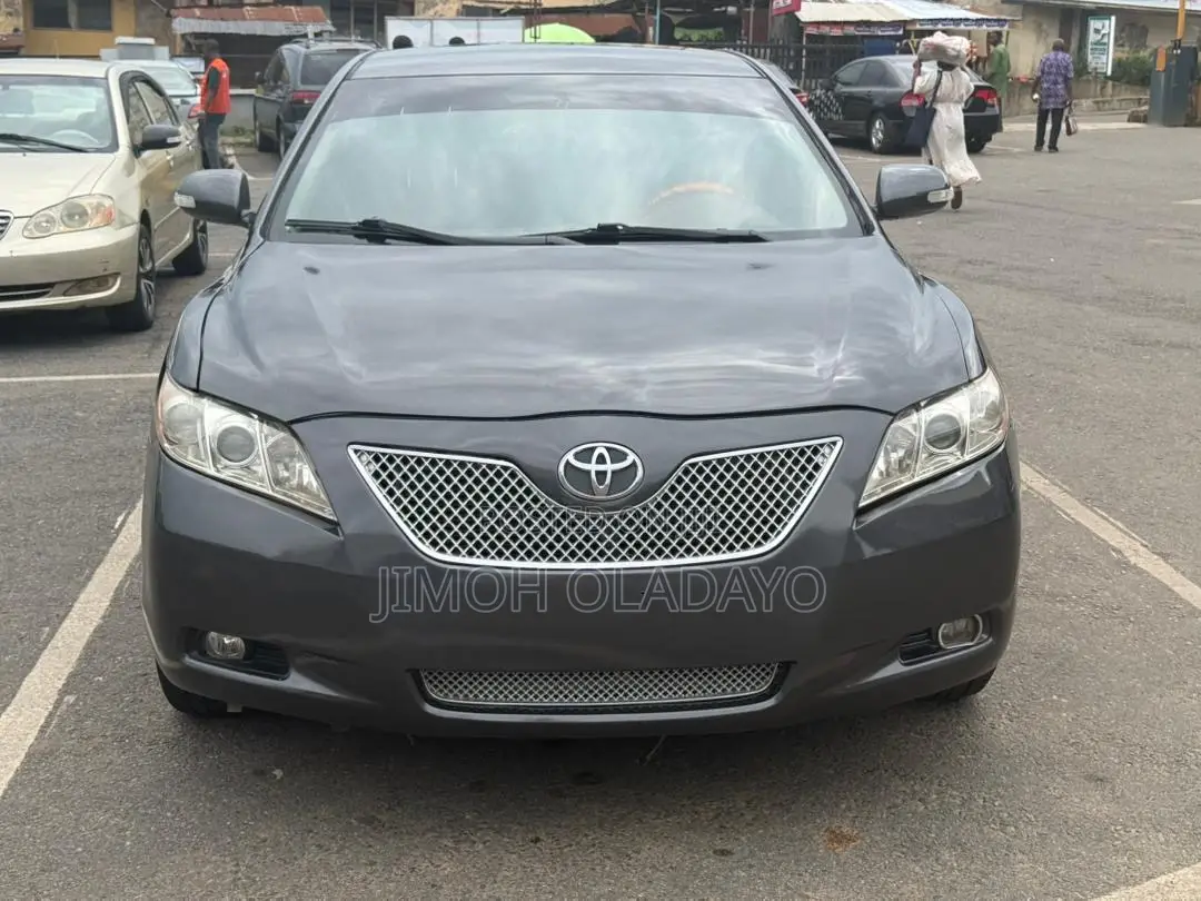 Toyota Camry 2008 Gray