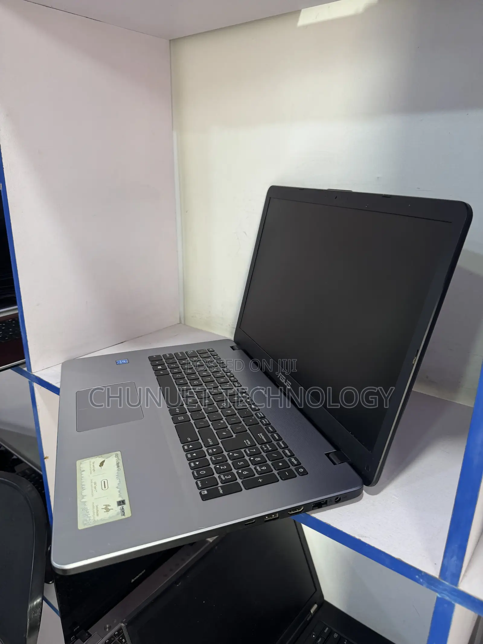 Laptop Asus Vivobook 16 4GB Intel Celeron SSD 128GB