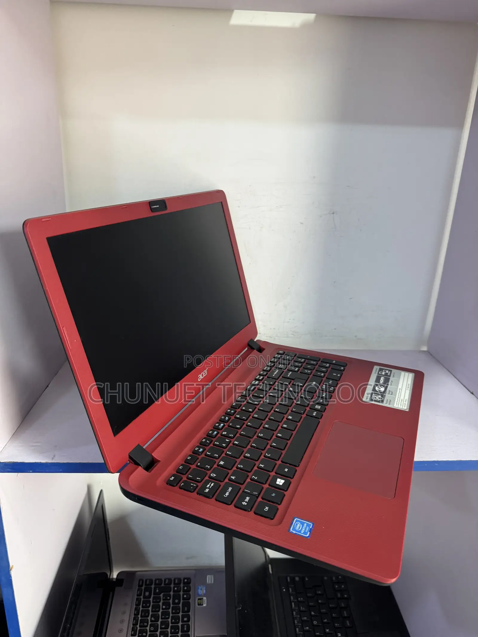 Laptop Acer Aspire ES1-533 4GB Intel Pentium HDD 250GB