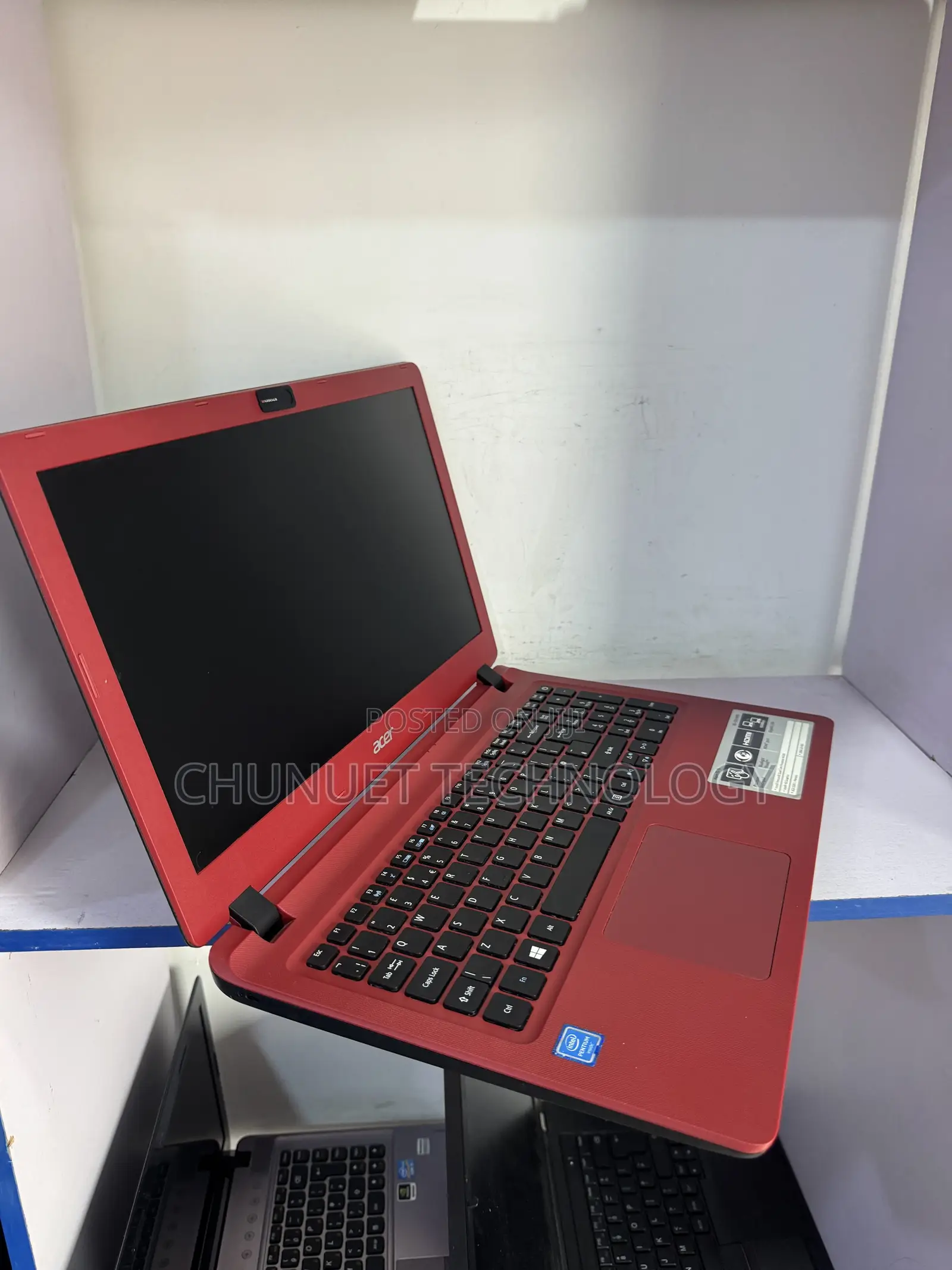 Laptop Acer Aspire ES1-533 4GB Intel Pentium HDD 250GB