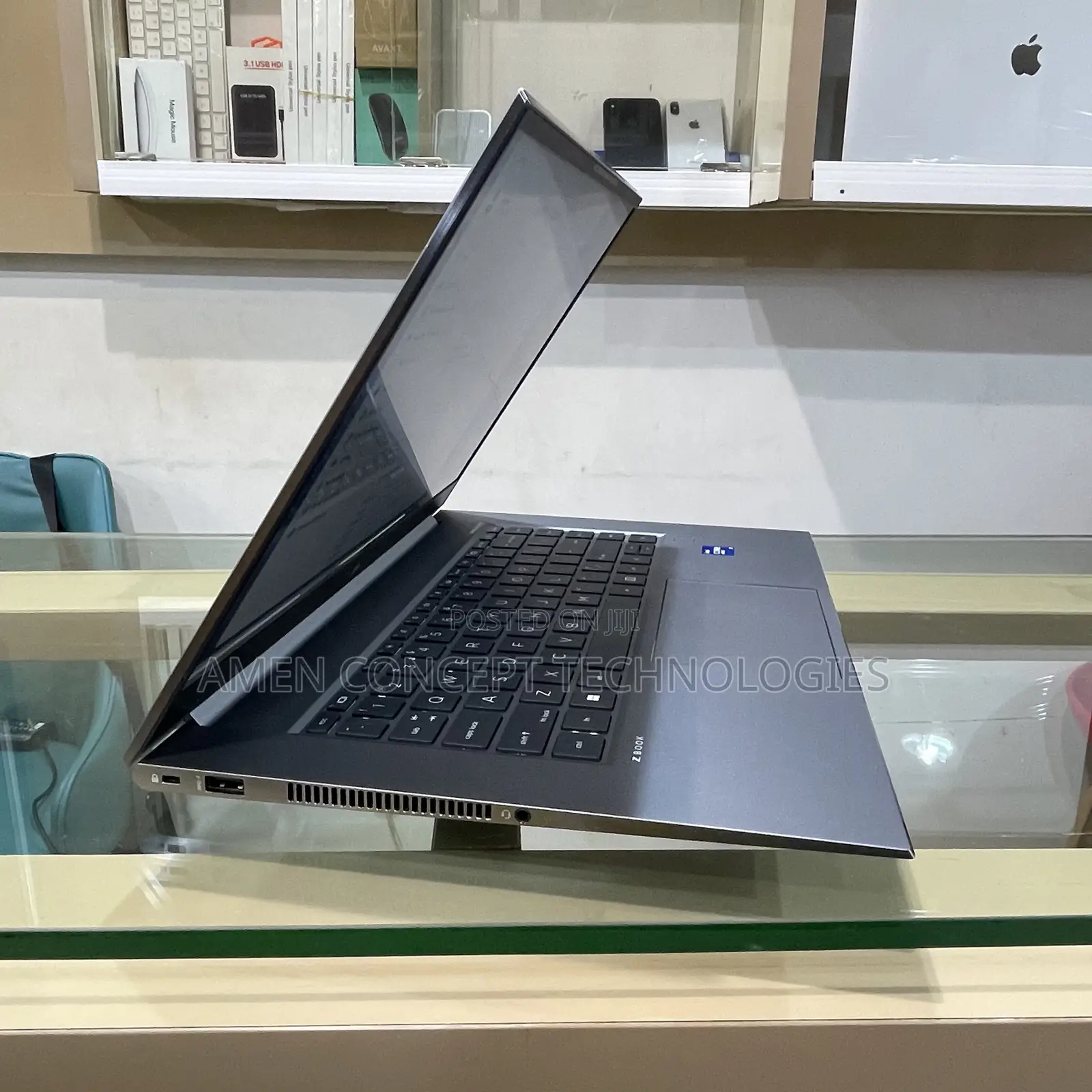 Laptop HP ZBook Studio G8 16GB Intel Core i7 SSD 512GB
