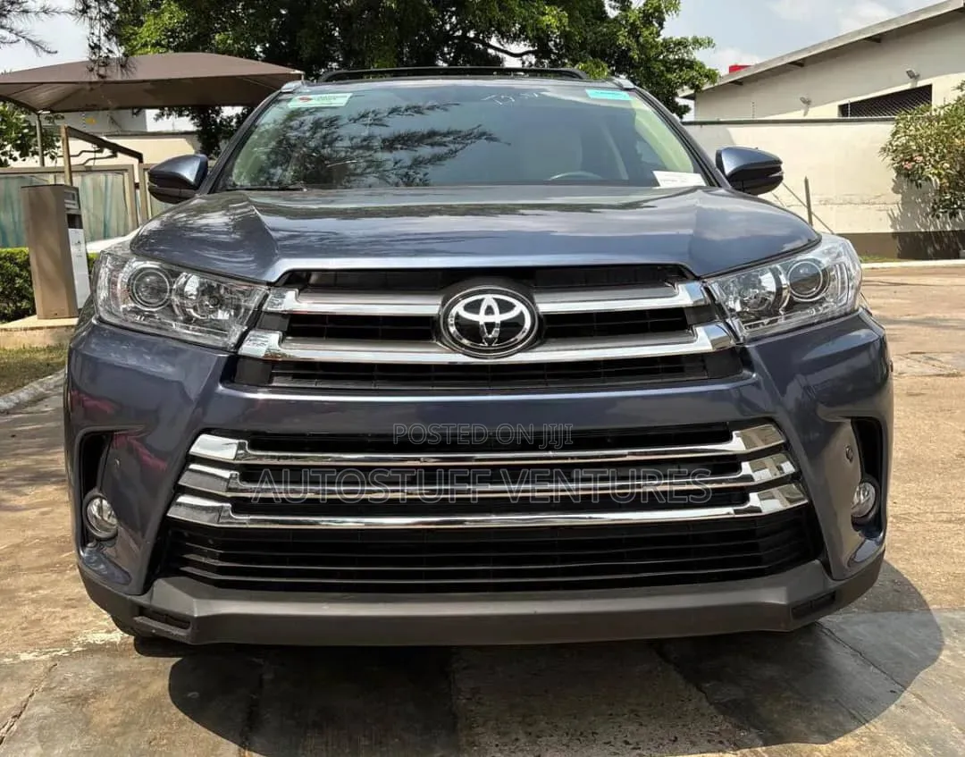 Toyota Highlander 2015 Blue