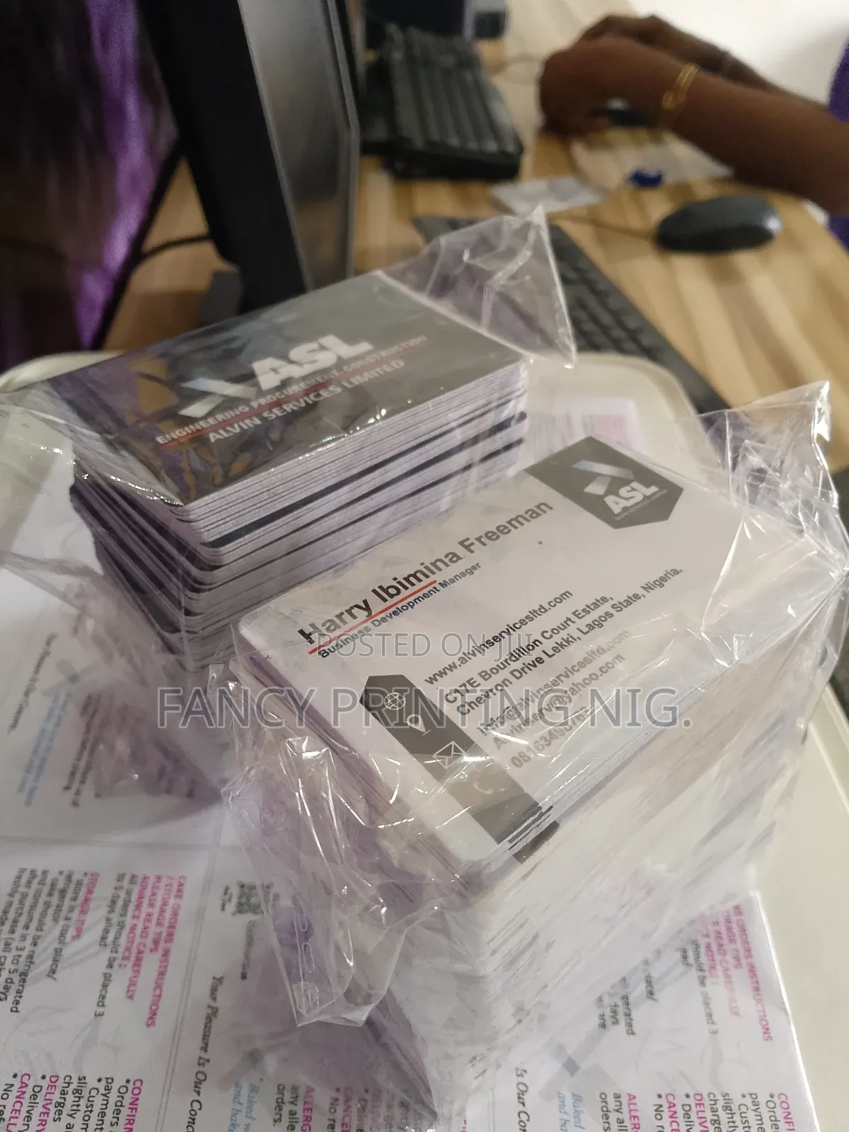 Premium Business Card | Professional, Custom Corporate B-Cards