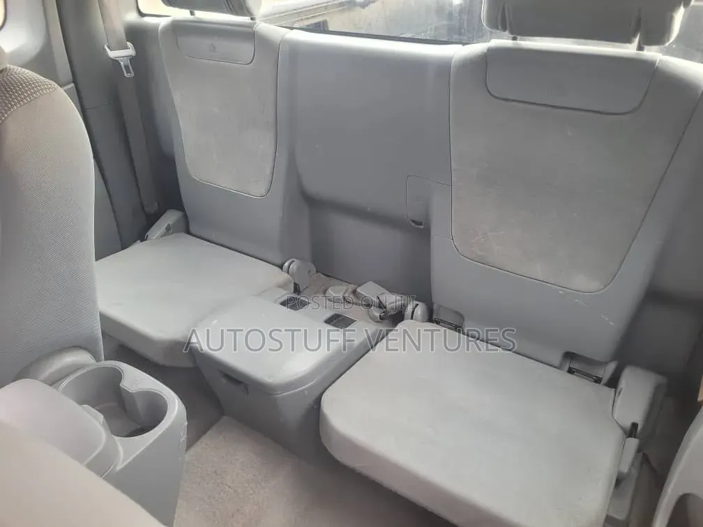 Toyota Tacoma 2010 Silver