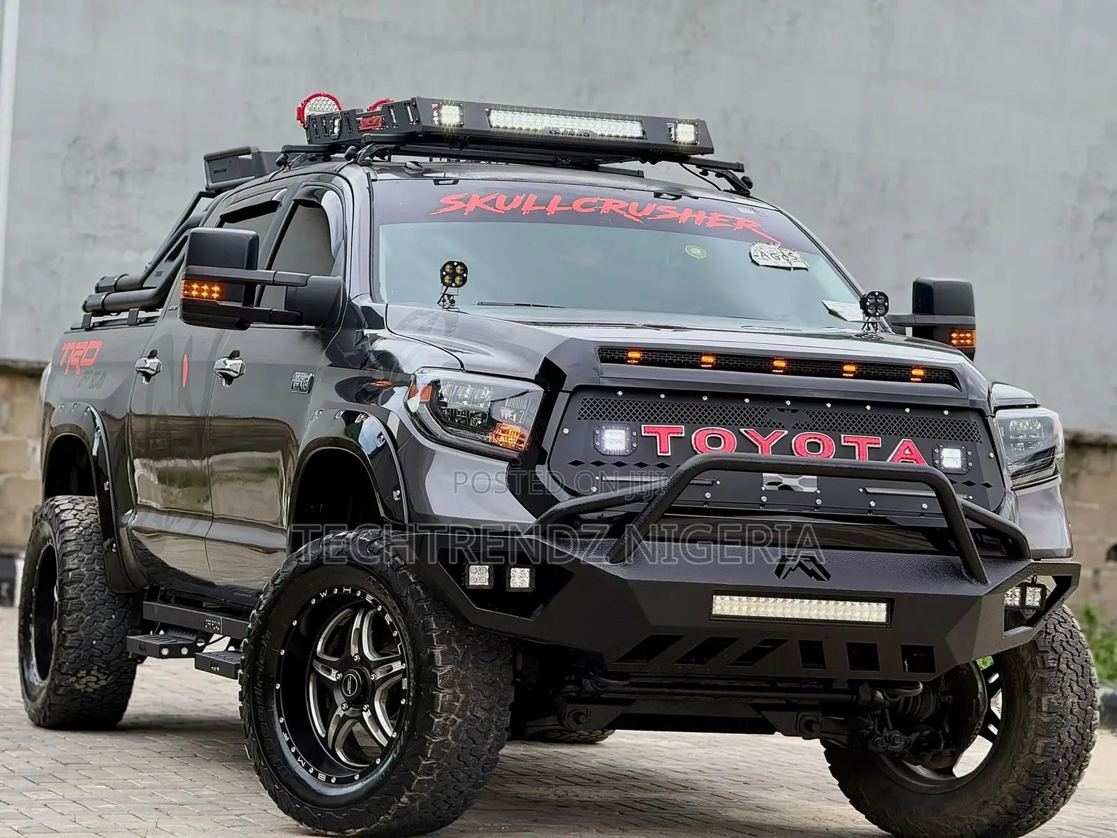 Toyota Tundra 2015 Gray