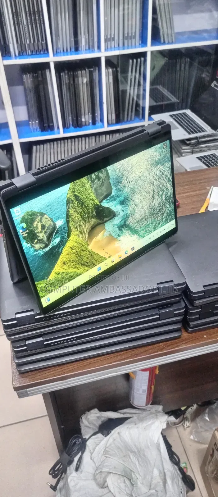 Laptop Dell Latitude 5300 16GB Intel Core i7 SSD 512GB