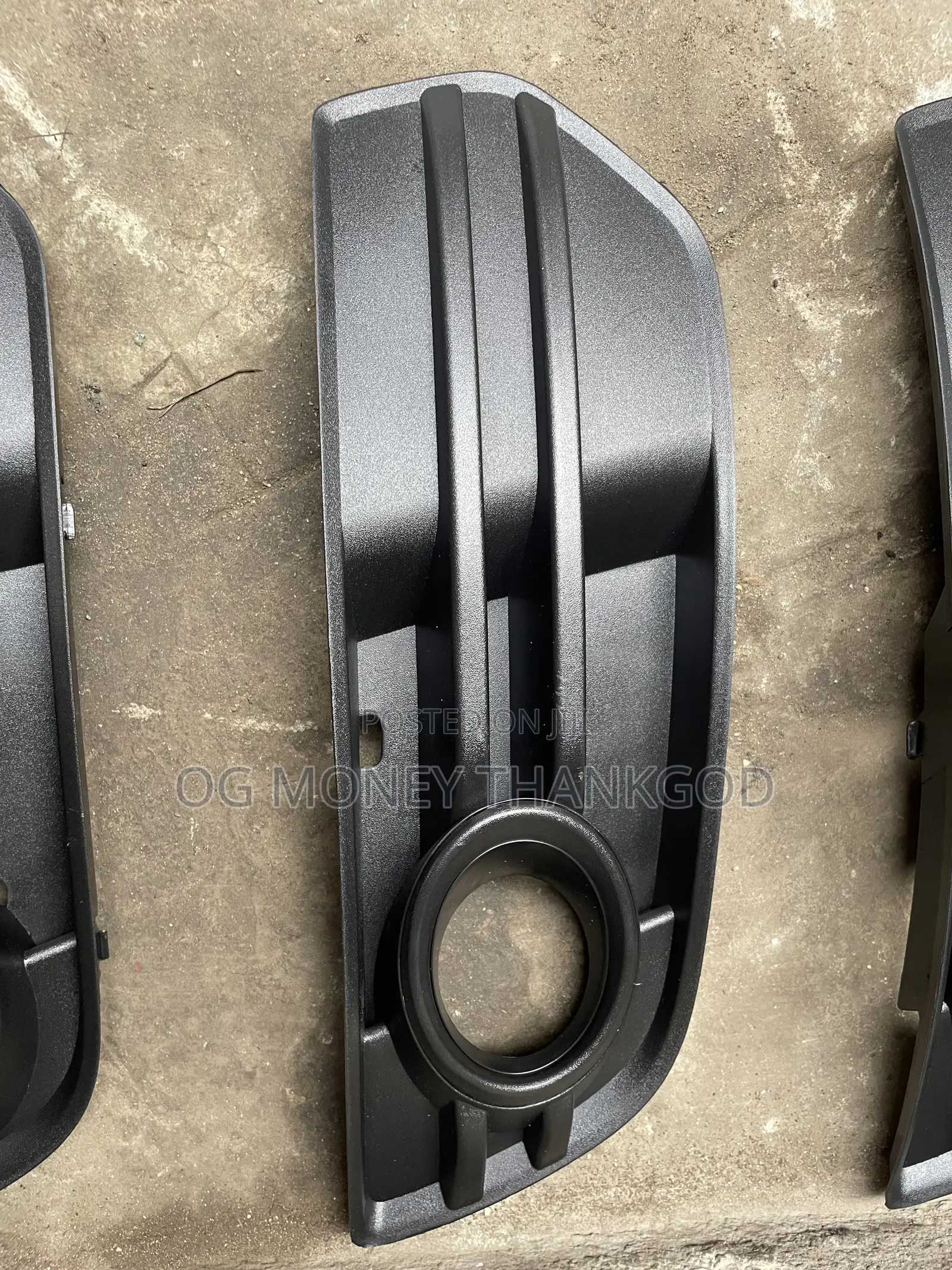 Front Bumper Basket Audi Q5 2010