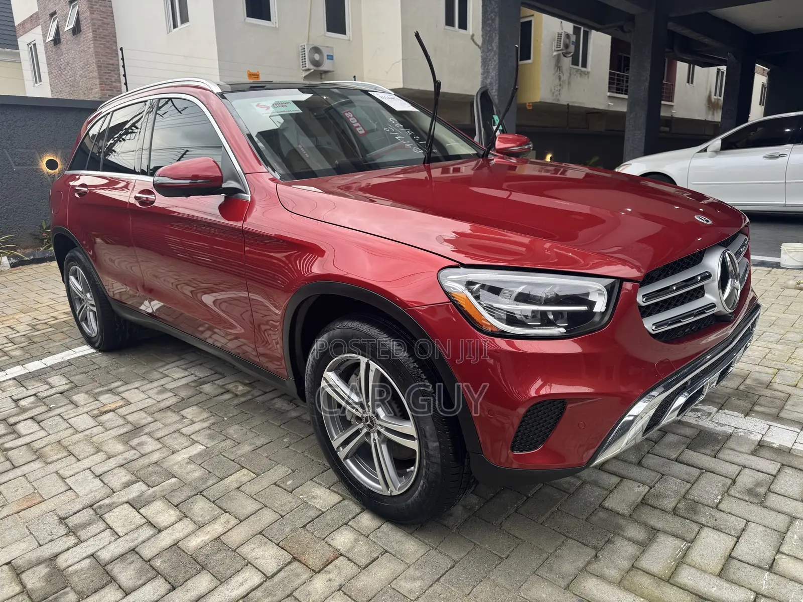 Mercedes-Benz GLC-Class 2021 Red
