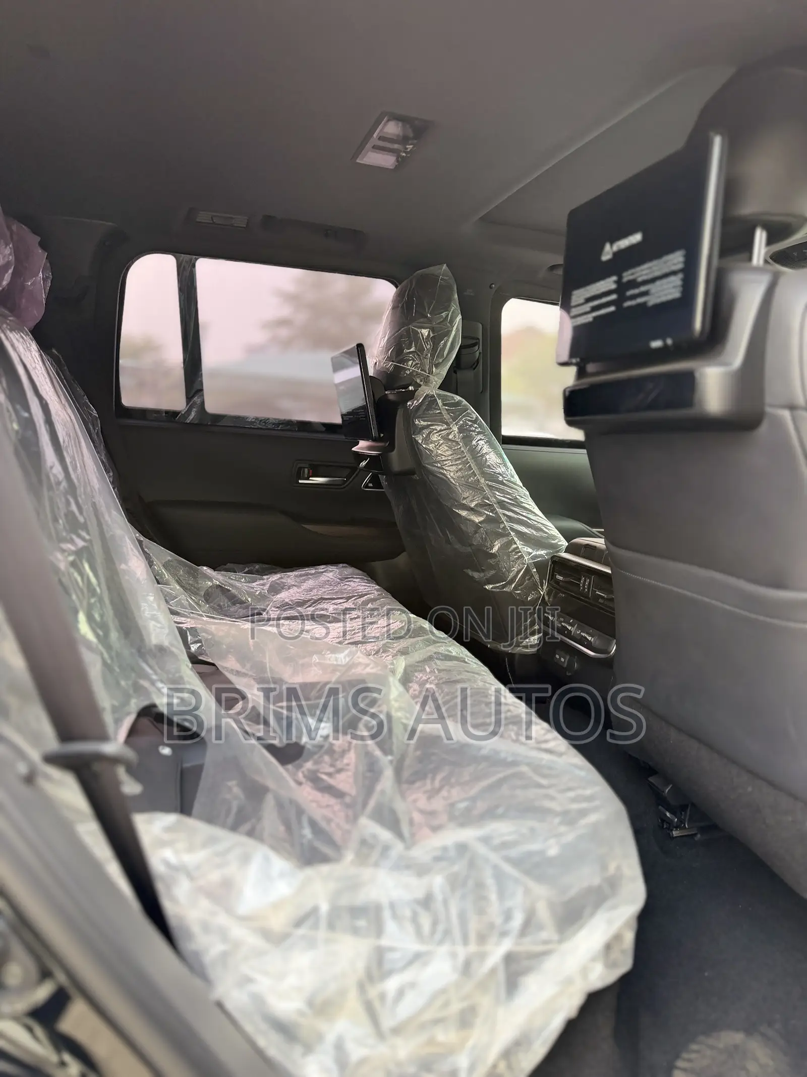 New Toyota Land Cruiser LC300 2025 Black