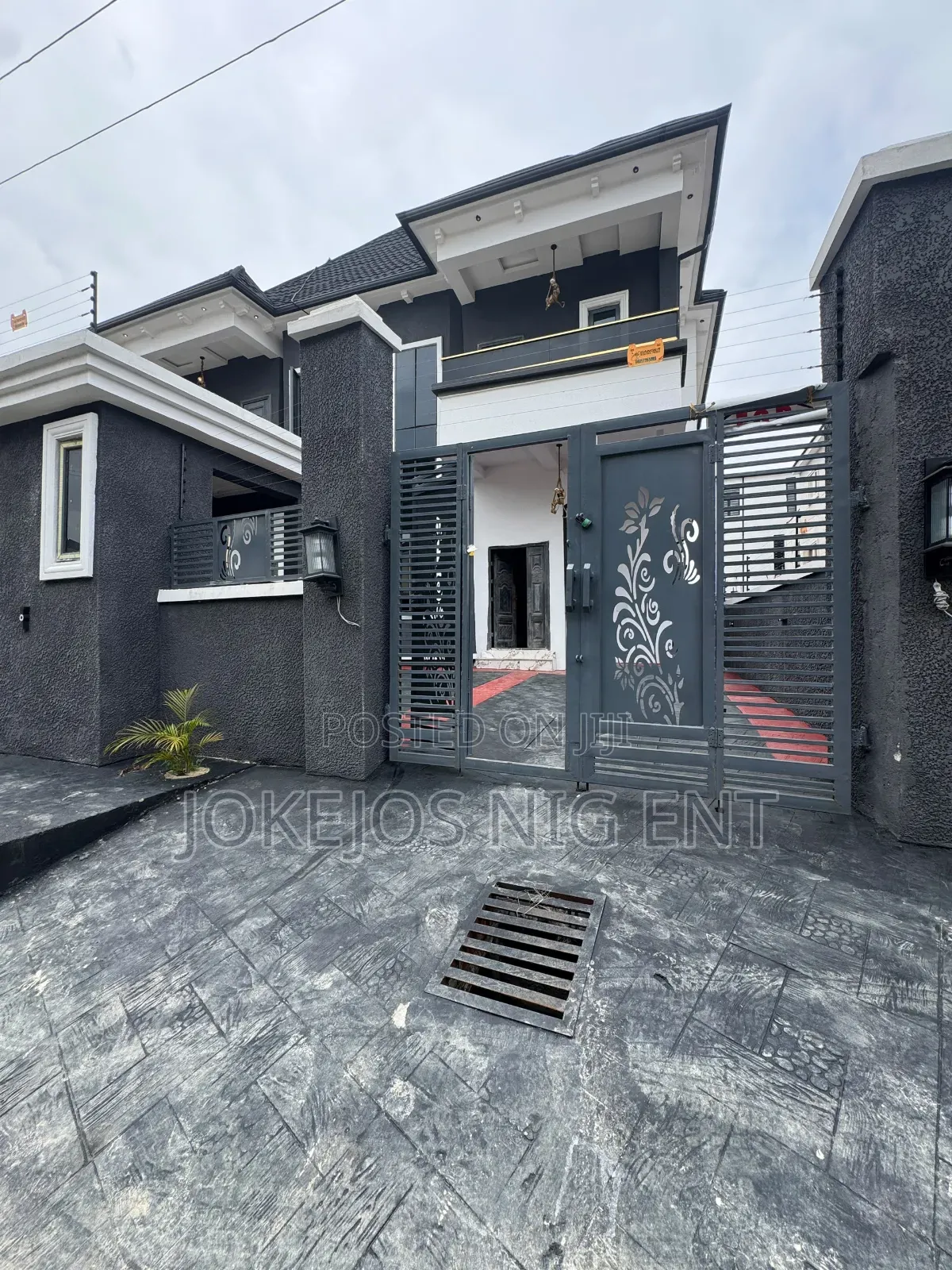 4bdrm Duplex in Osapa London Lekki for sale