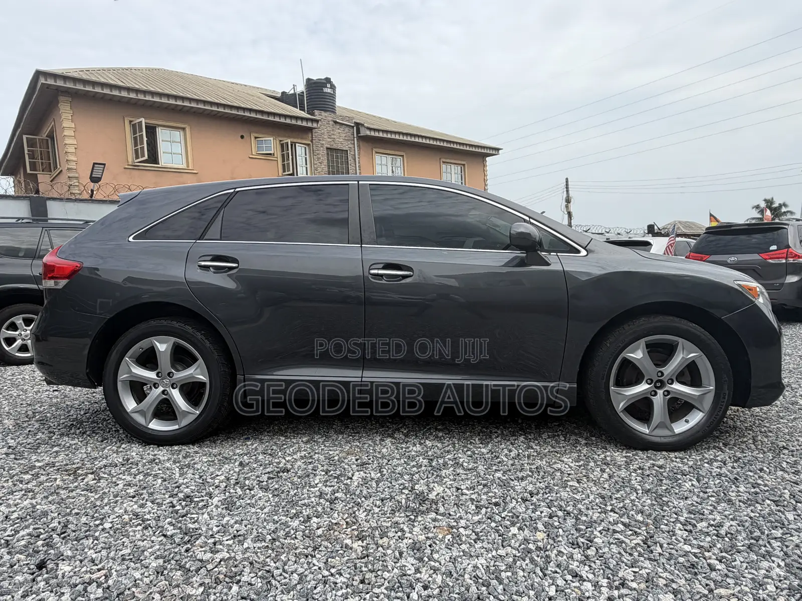 Toyota Venza AWD 2010 Gray
