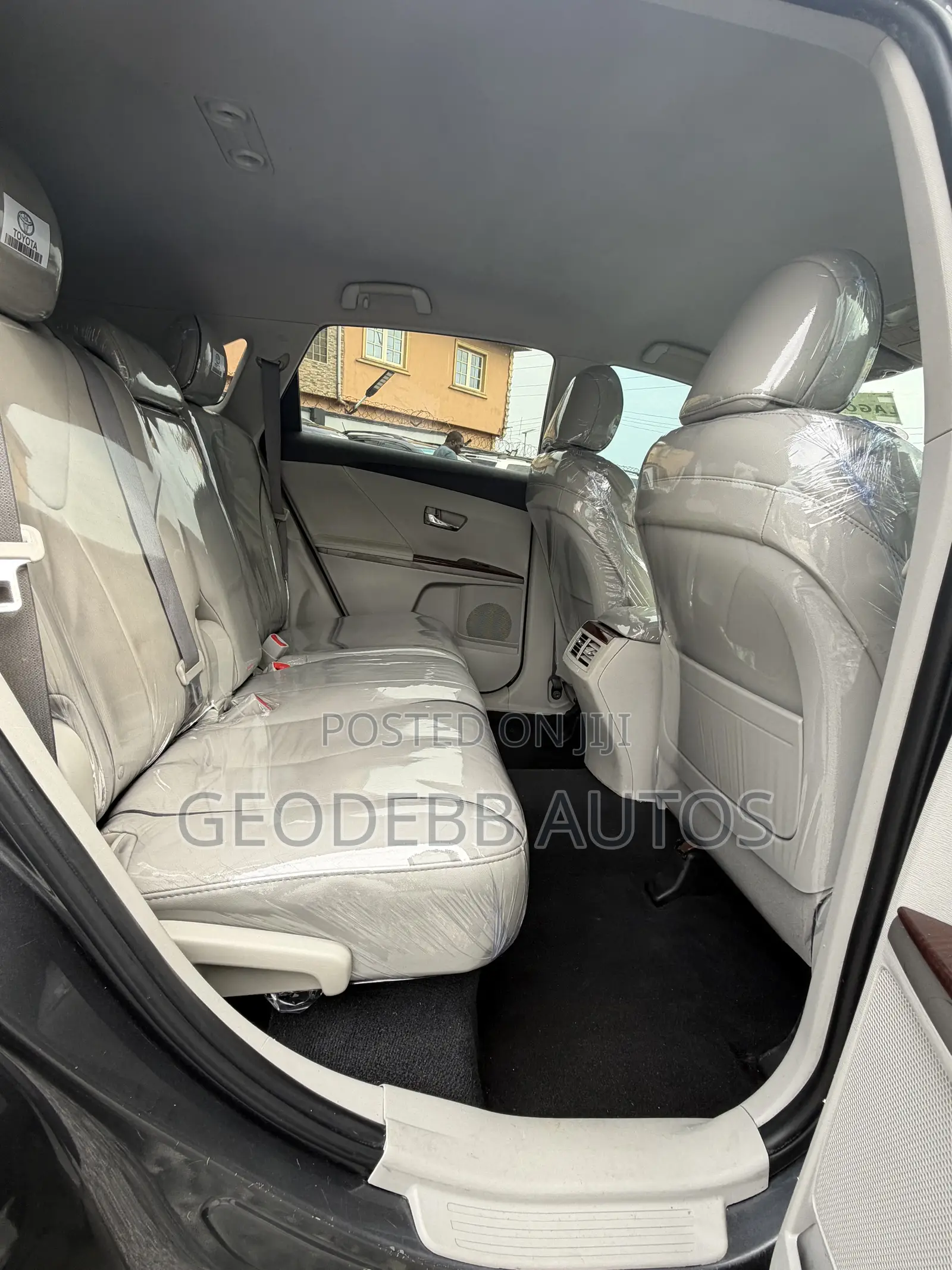Toyota Venza AWD 2011 Gray