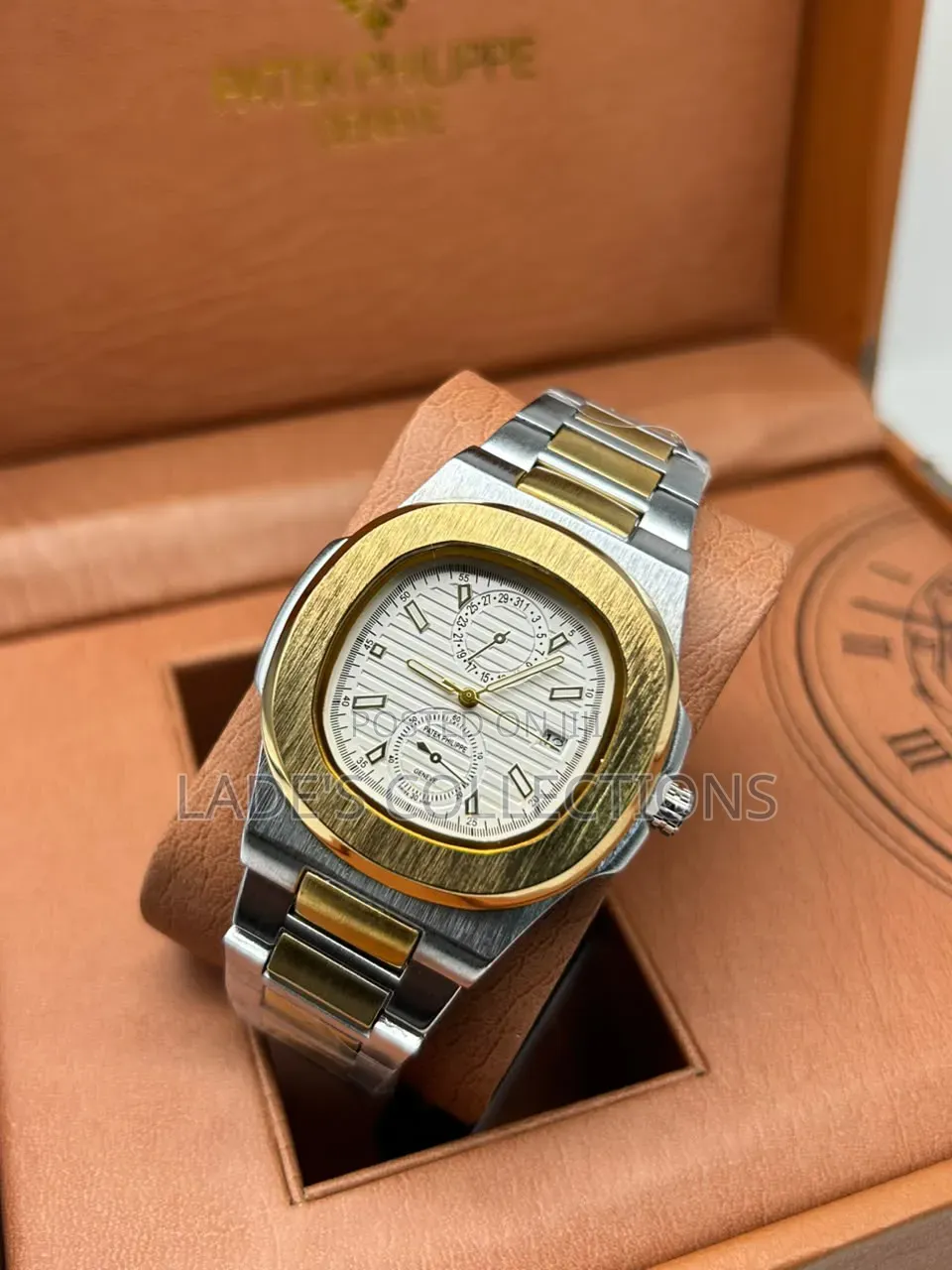 Quality Chained Strapped ( Patek Philippe Nautilus )